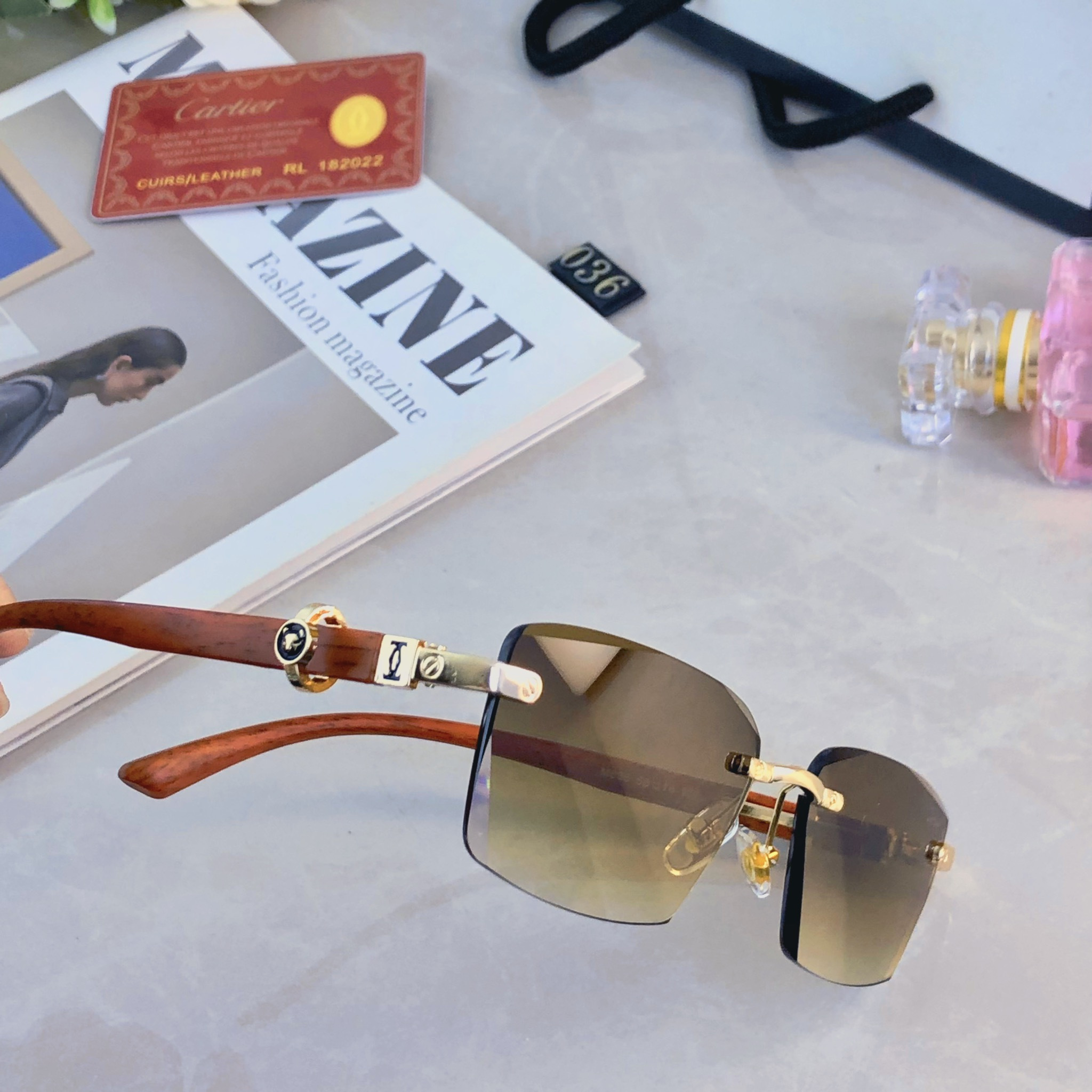 🔥🔥Cartie*复古简约无框斯文男士眼镜仿木纹镜腿墨镜驾驶太阳眼镜