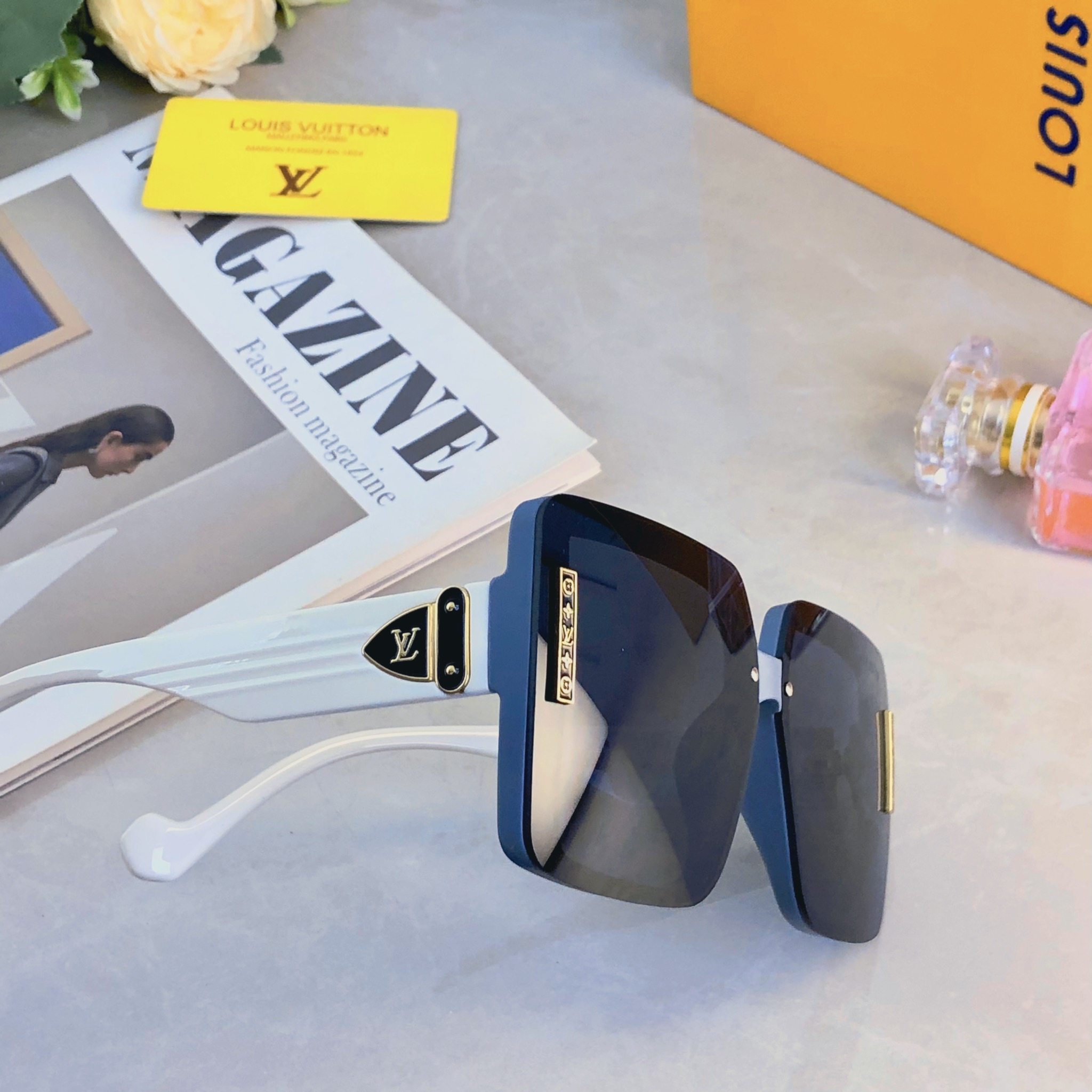 🔥🔥Louis vuitto*2026新款方框太阳镜女士轻奢墨镜防紫外线大框明星同款眼镜