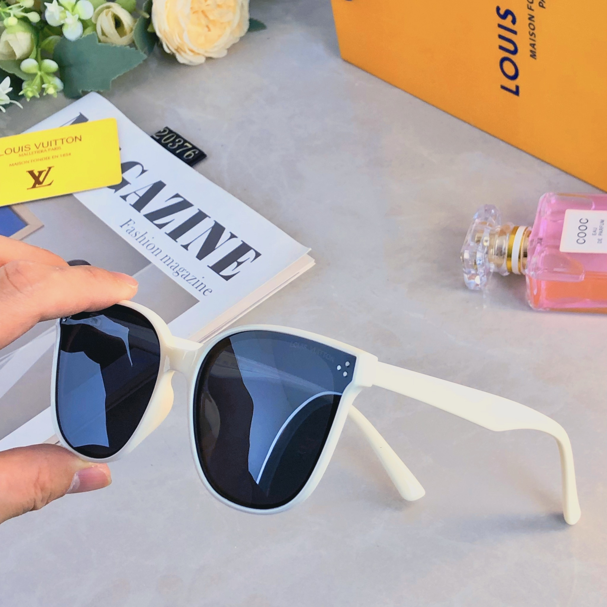 🔥🔥Louis vuitto*墨镜个性潮流网红明星街拍防紫外线旅游眼镜情侣太阳镜