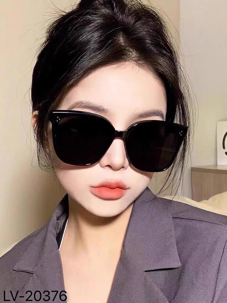 🔥🔥Louis vuitto*墨镜个性潮流网红明星街拍防紫外线旅游眼镜情侣太阳镜
