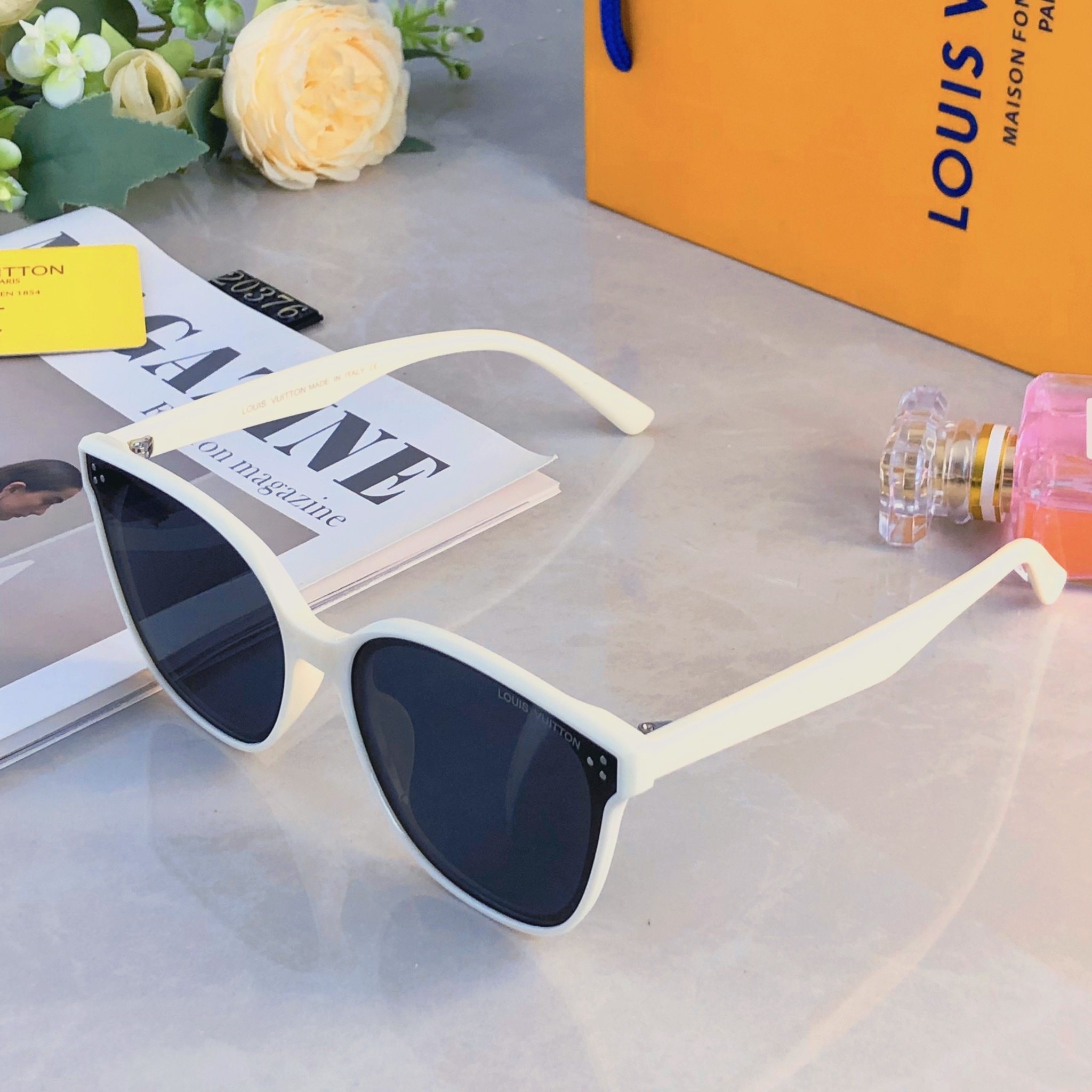 🔥🔥Louis vuitto*墨镜个性潮流网红明星街拍防紫外线旅游眼镜情侣太阳镜