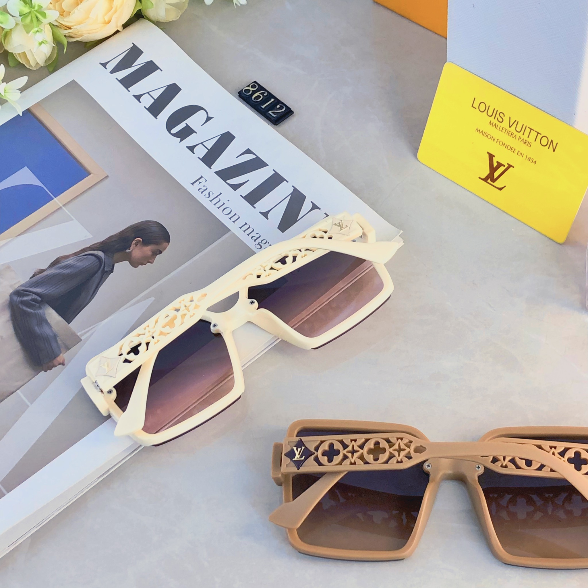 🔥🔥Louis vuitto*新款方形大框镂空暗花墨镜抖音同款时尚个性潮流网红太阳镜