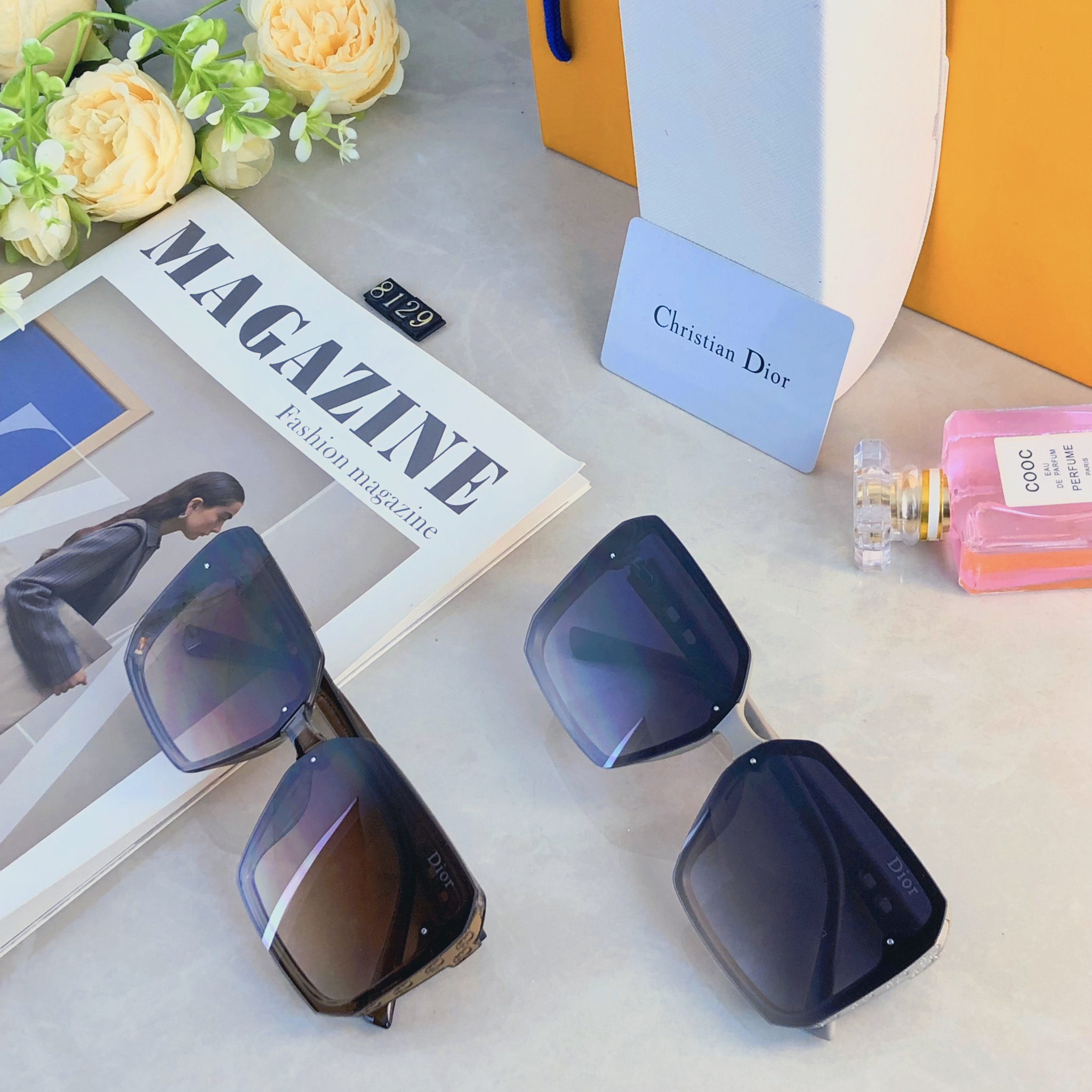 🔥🔥Dio*夏季新款经典时尚太阳眼镜个性防紫外线太阳镜女灰色墨镜