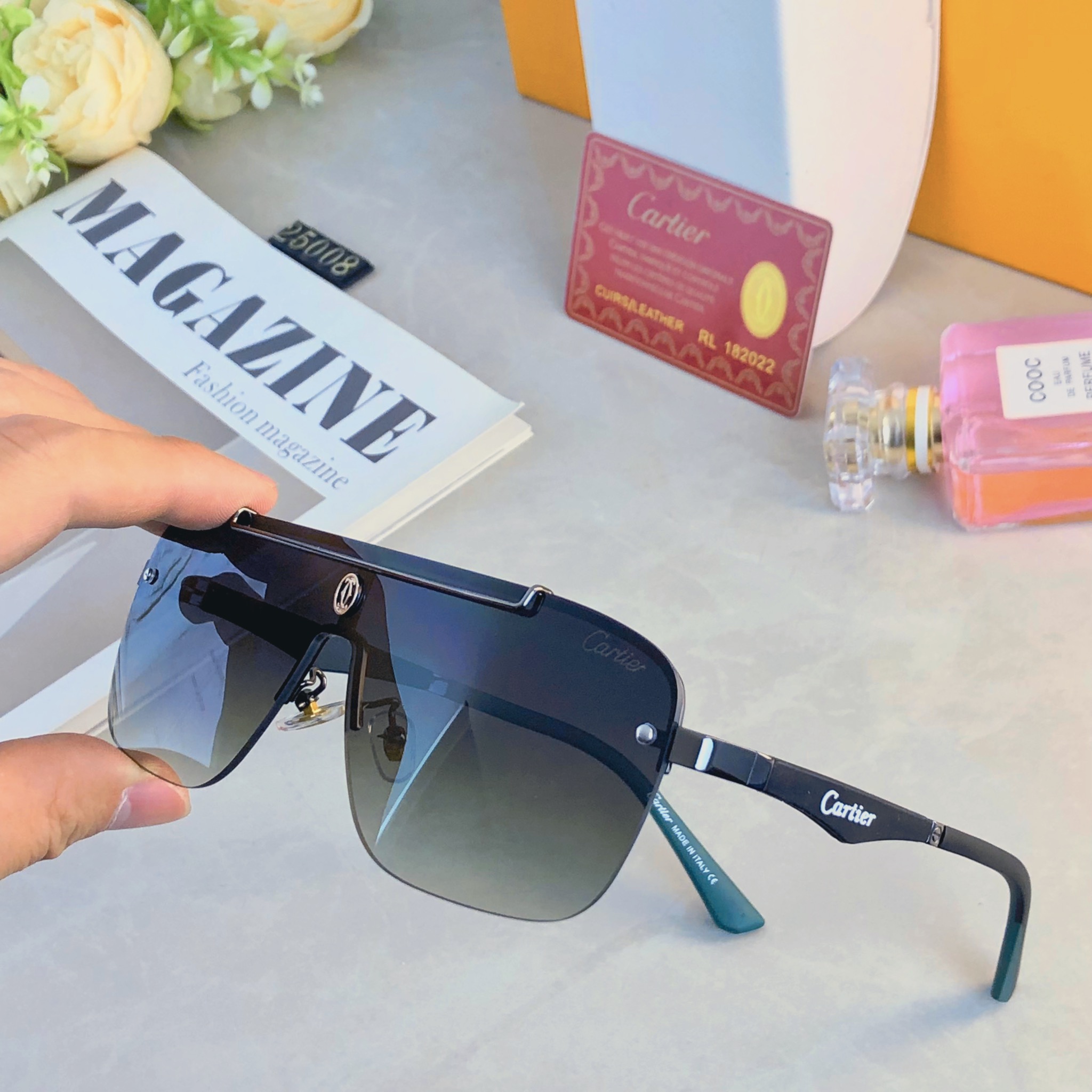 🔥🔥Cartie*新款欧美一体片方框太阳镜 时尚无框墨镜 百搭遮阳