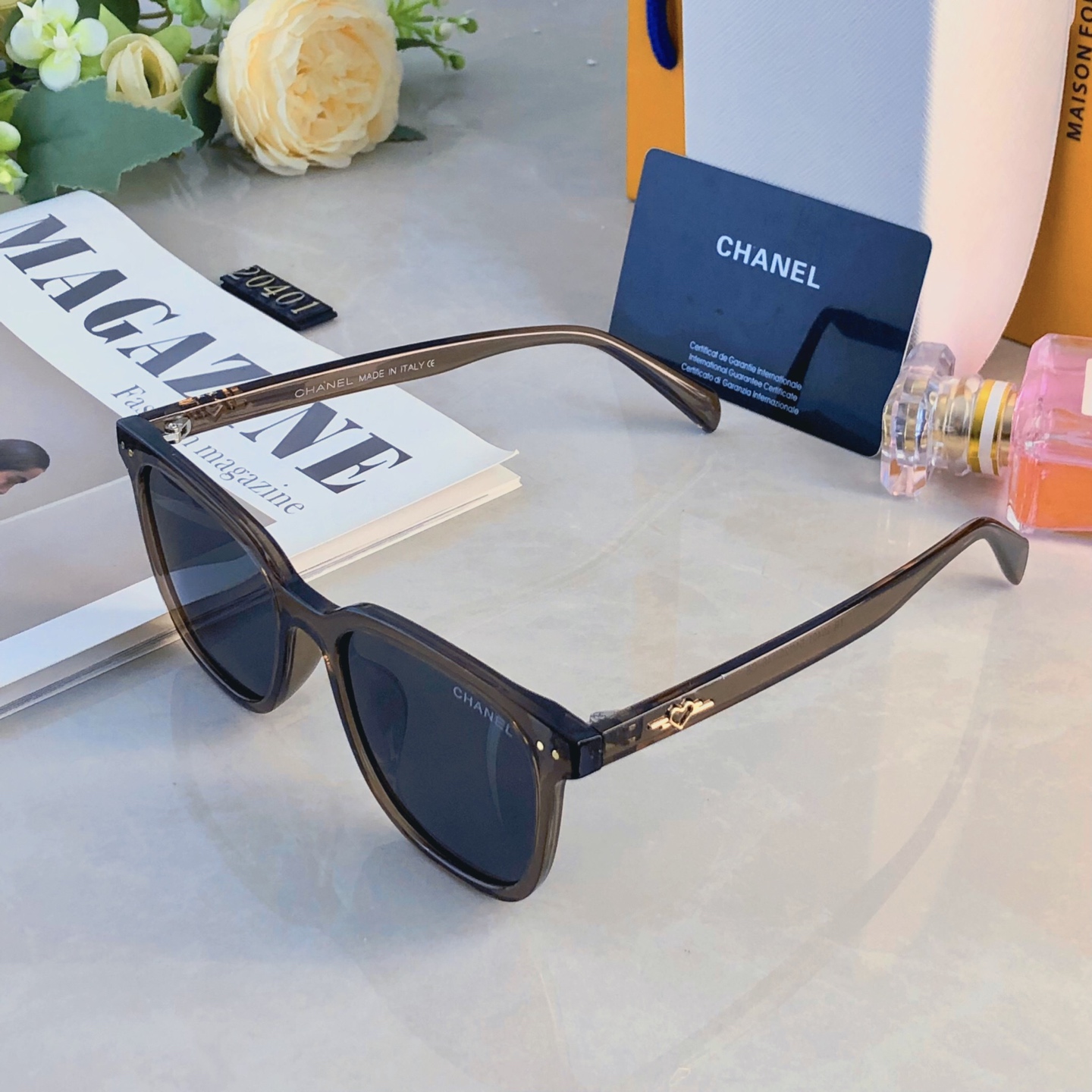 🔥🔥Chane*新款墨镜辣妹大脸显瘦复古方形高级感太阳镜欧美风防紫外线