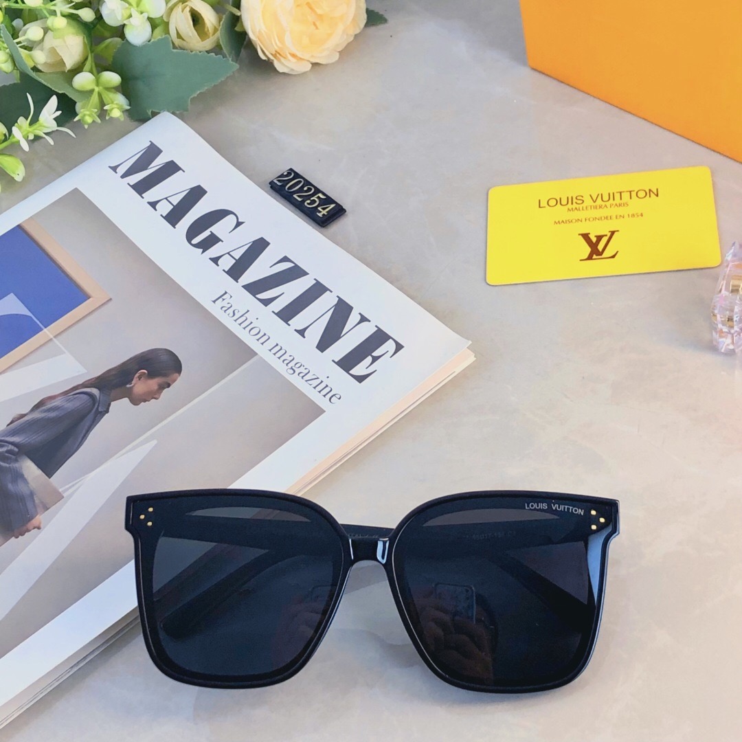 🔥🔥Louis vuitto*2026复古方形大框偏光太阳镜女网红时尚高街情侣开车防紫外线墨镜
