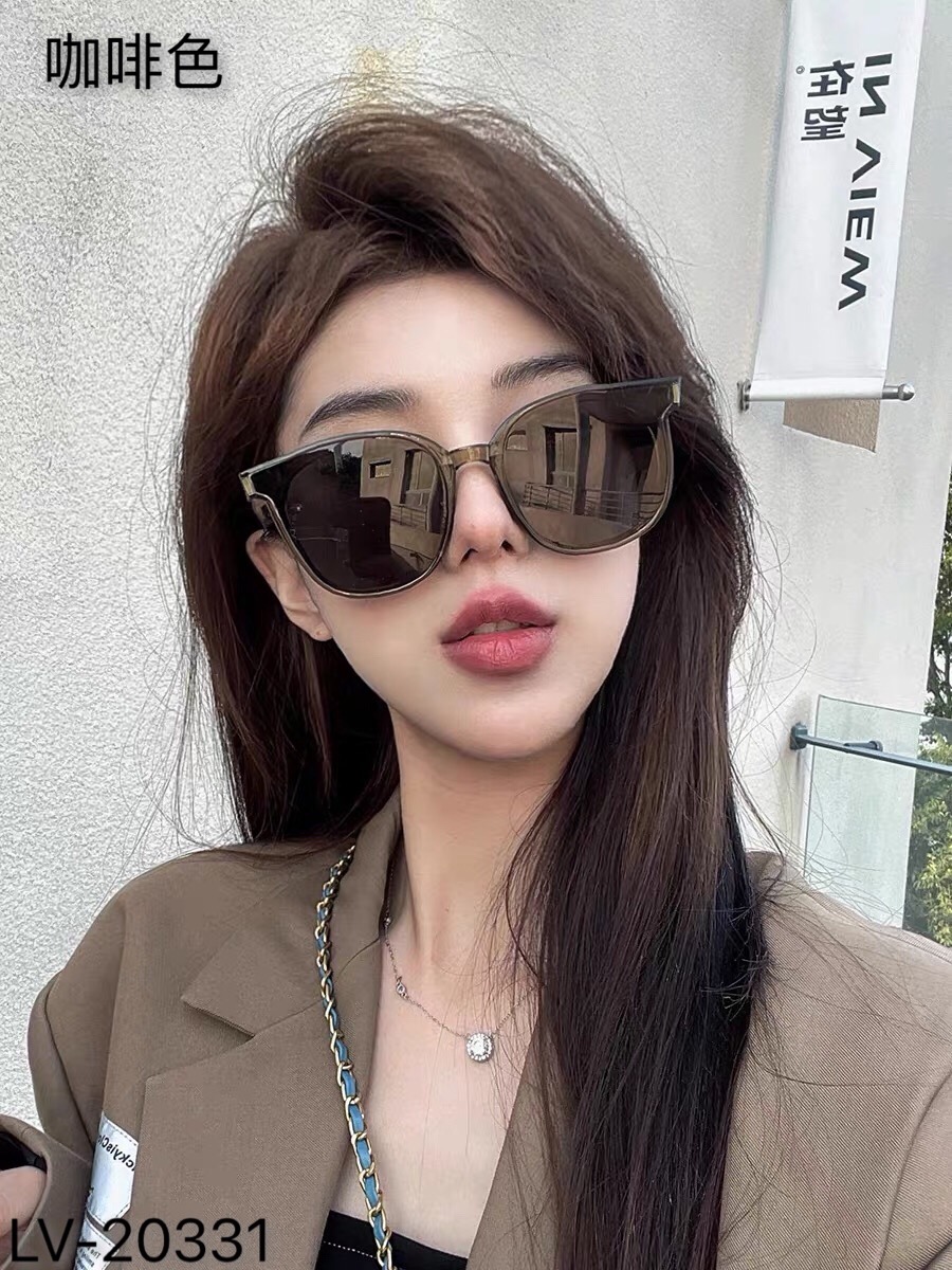 🔥🔥Louis vuitto*旅游度假复古经典百搭黑色方形圆脸显瘦太阳镜男网红时髦潮墨镜女