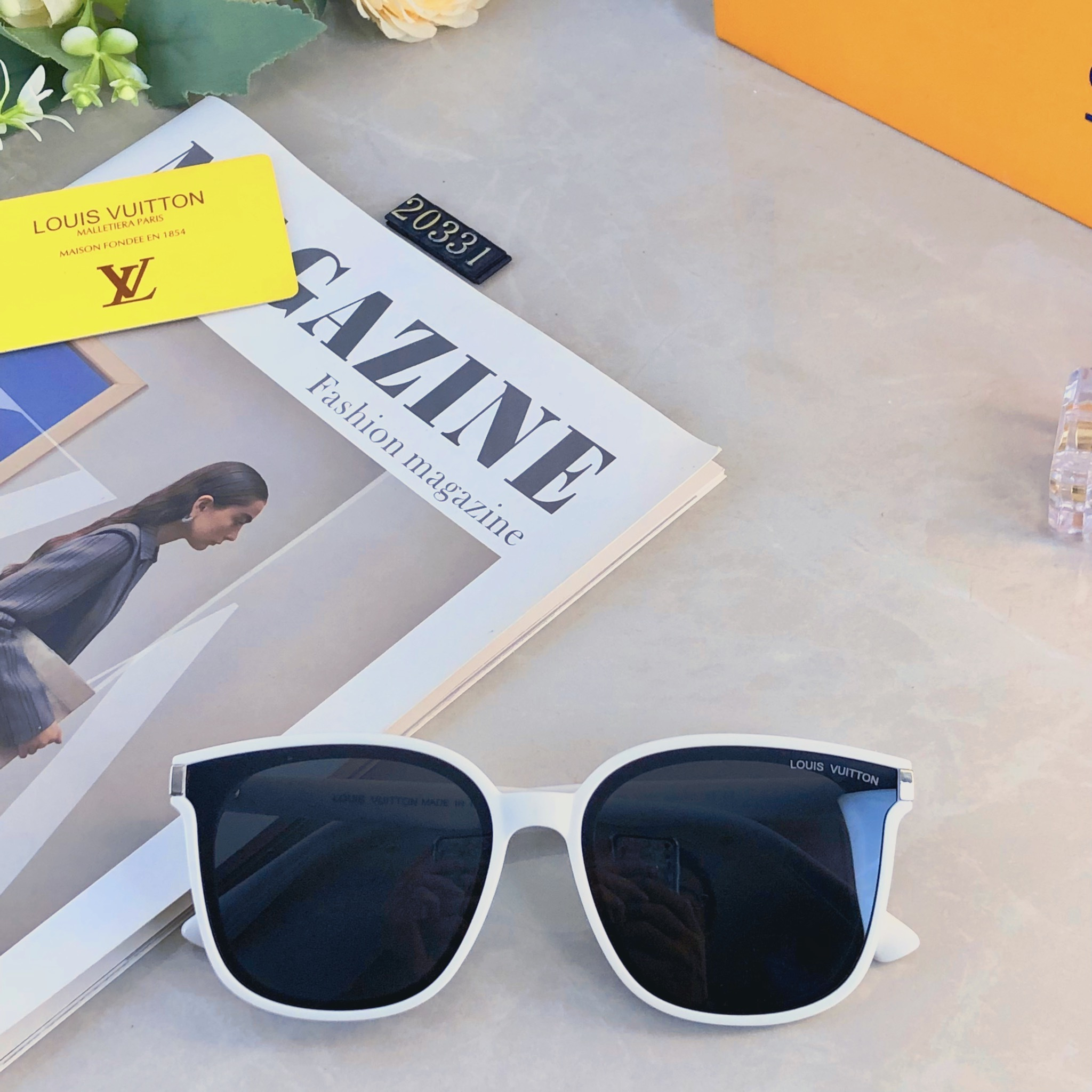 🔥🔥Louis vuitto*旅游度假复古经典百搭黑色方形圆脸显瘦太阳镜男网红时髦潮墨镜女