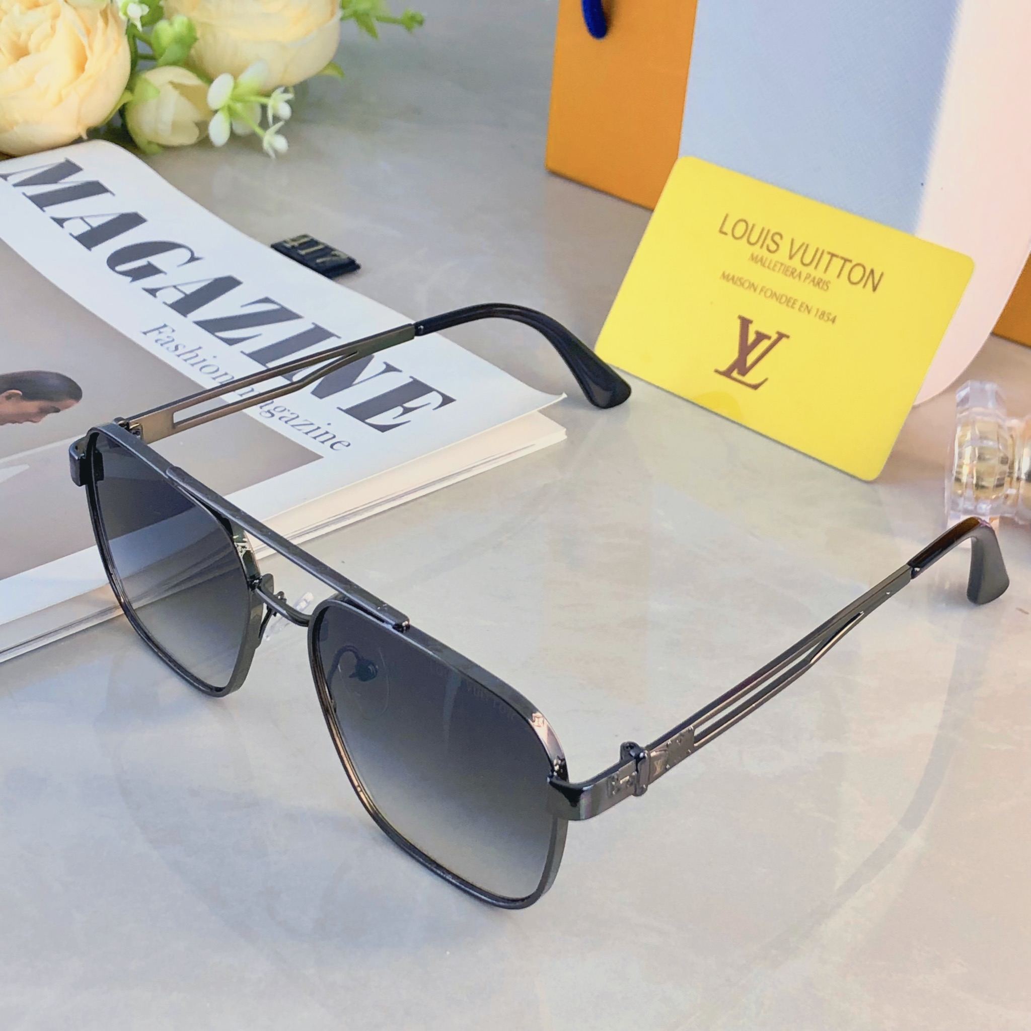 🔥🔥Louis vuitto*新款双梁金属高级感男士太阳镜时尚潮流开车驾驶防紫外线