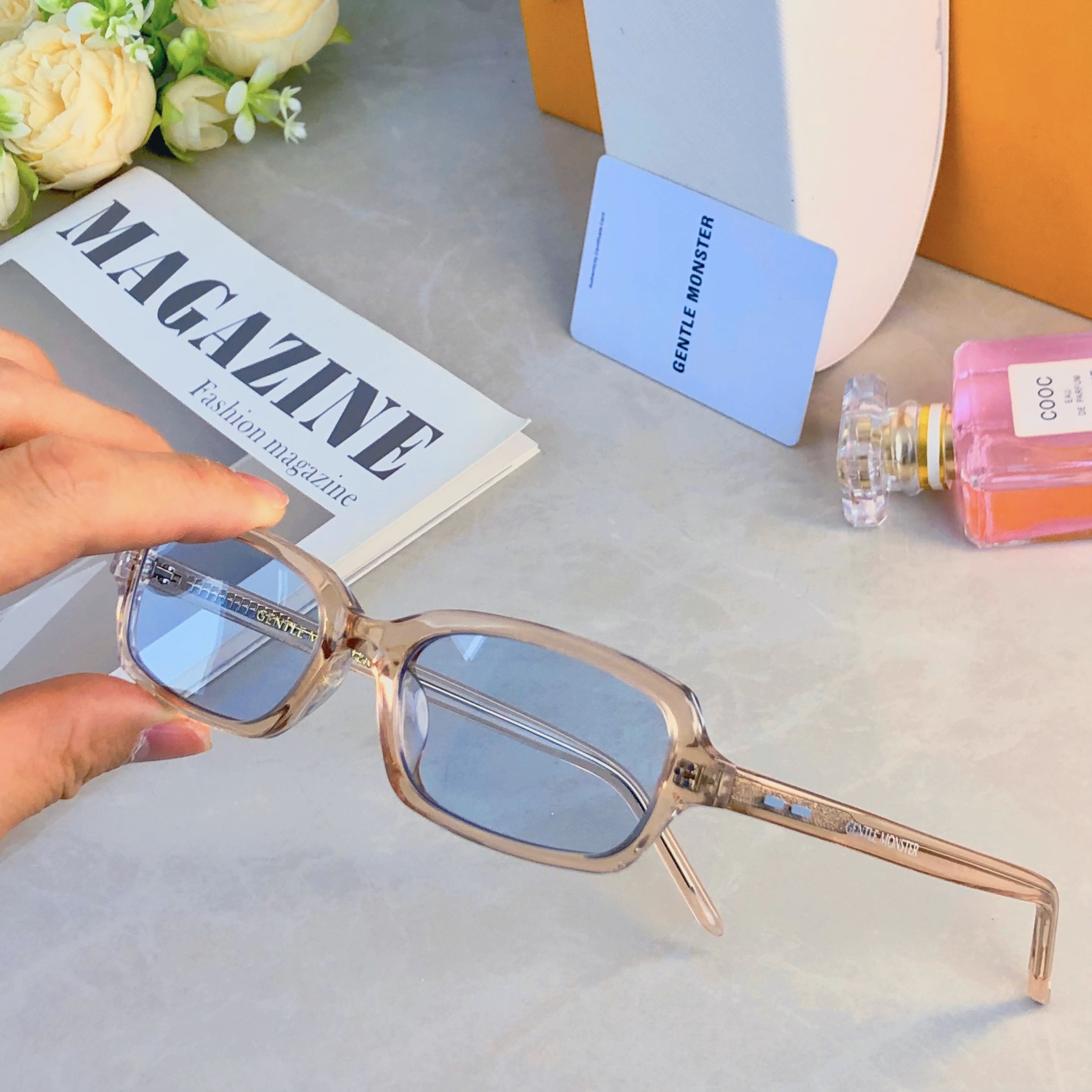 🔥🔥韩版复古方框黄色墨镜女小框米钉时尚百搭街拍太阳镜男防紫外线潮