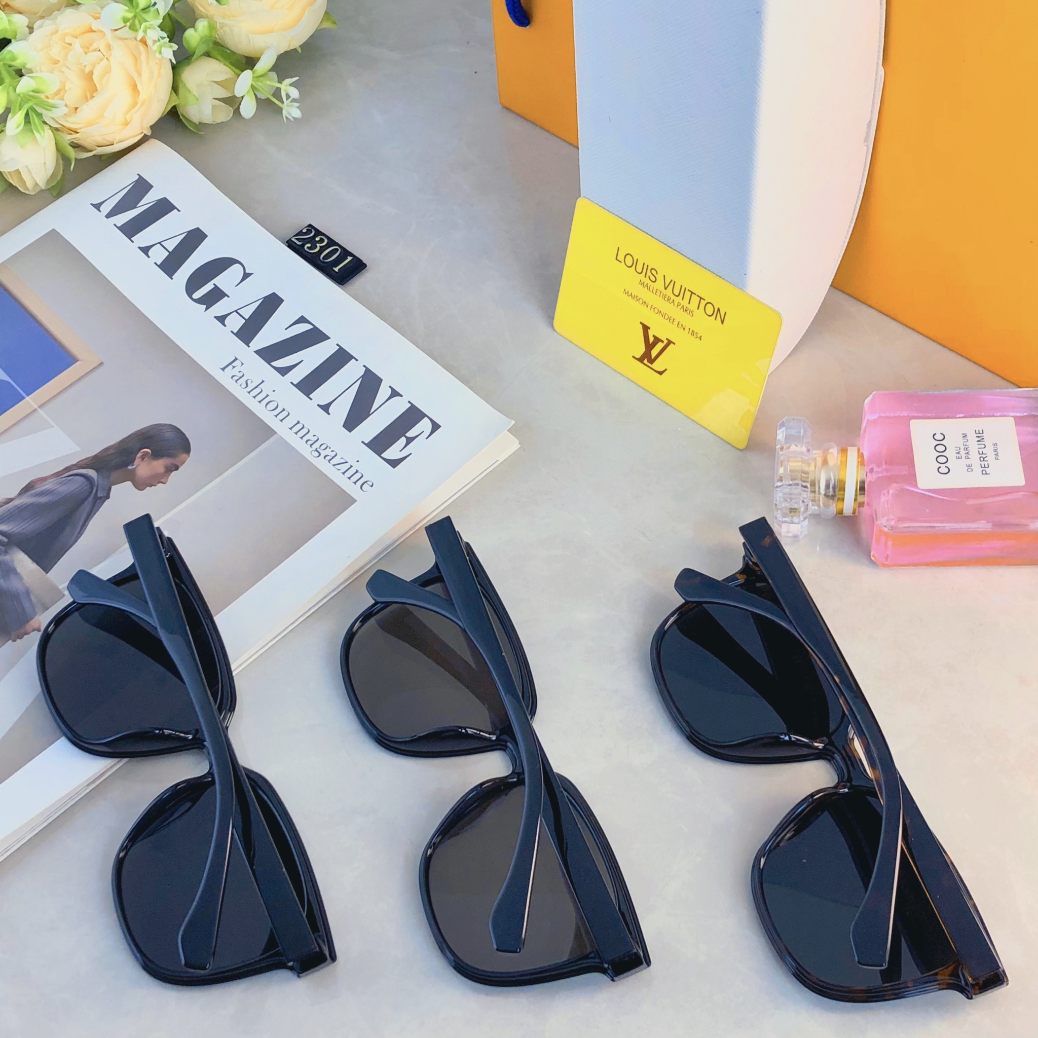 🔥🔥Louis vuitto*韩版时尚大框方形墨镜男女百搭情侣款大脸显脸小太阳镜防紫外线潮