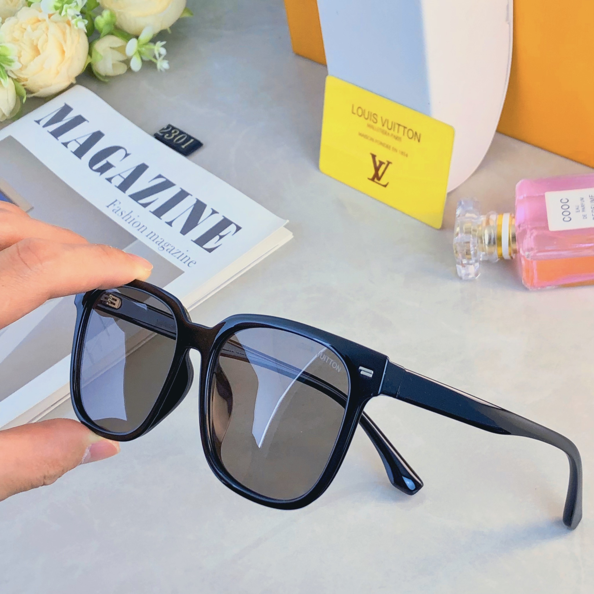 🔥🔥Louis vuitto*韩版时尚大框方形墨镜男女百搭情侣款大脸显脸小太阳镜防紫外线潮