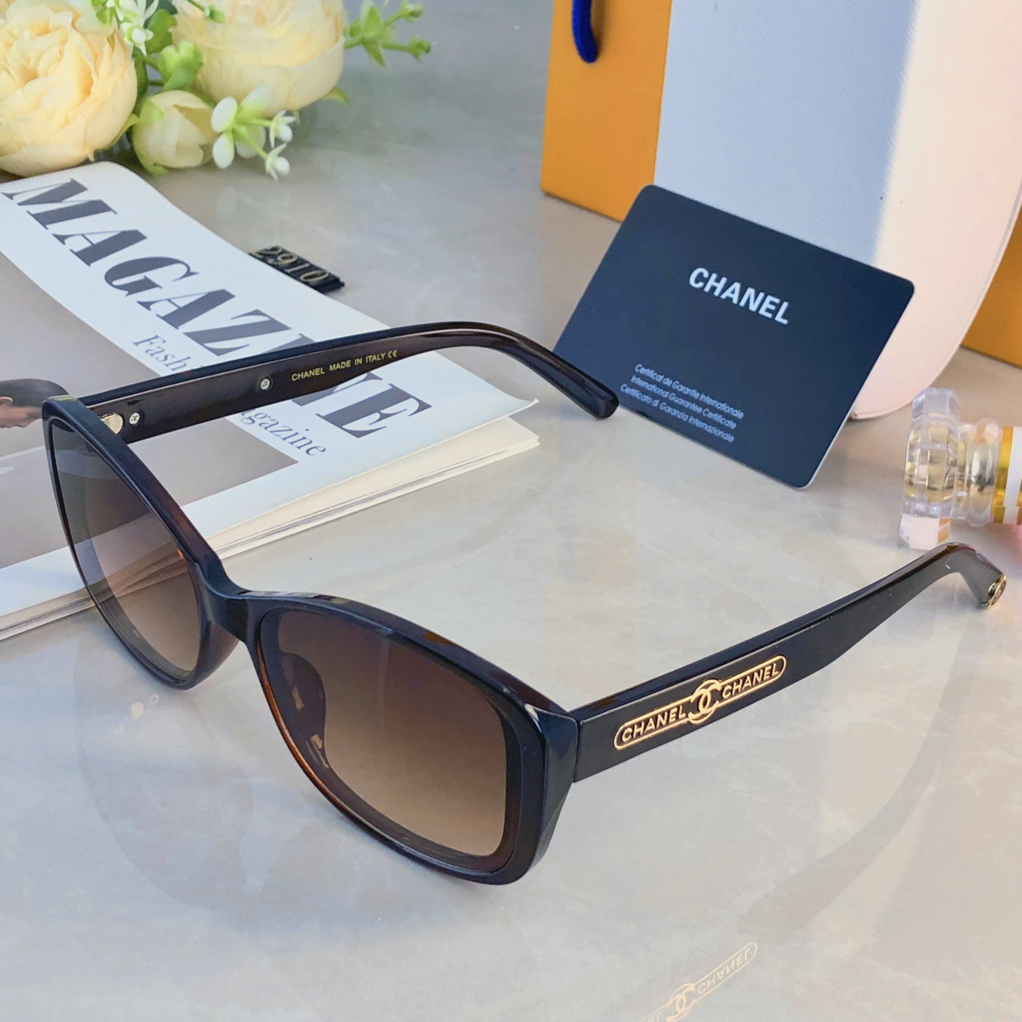 🔥🔥Chane*小香墨镜女时尚潮流防紫外线复古辣妹旅行防晒开车高颜值太阳镜男