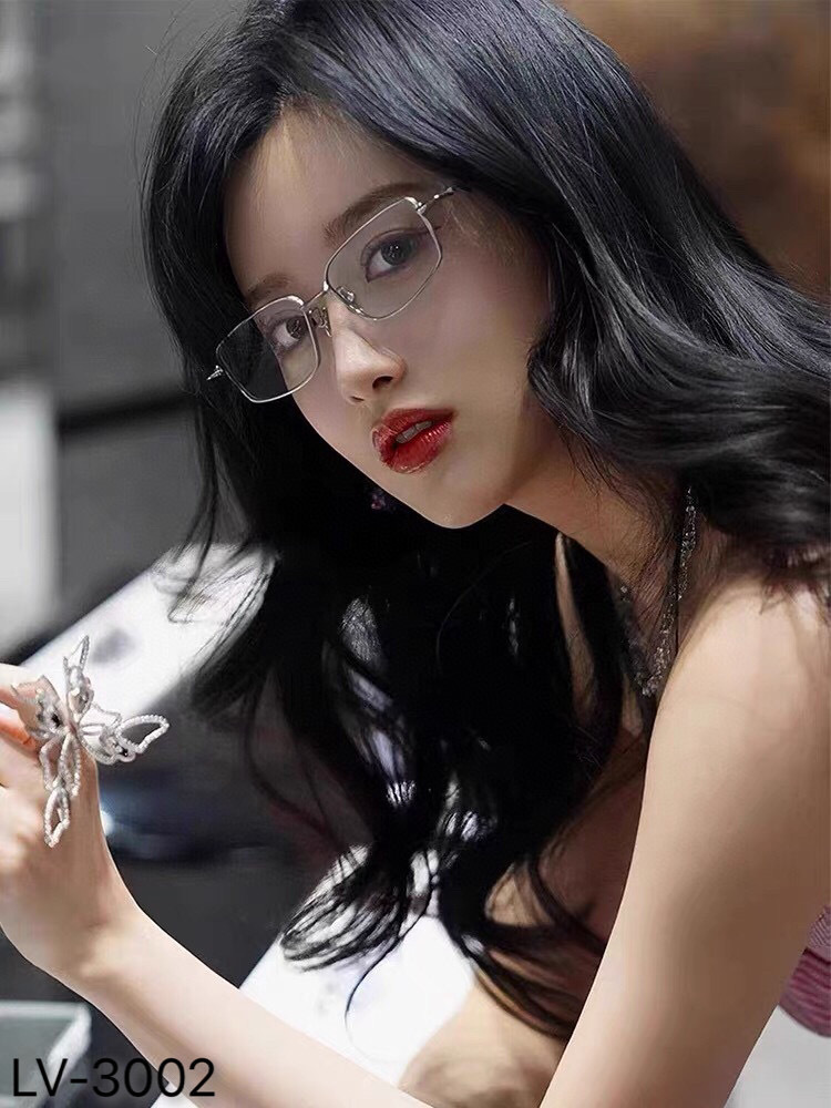 。。Louis vuitto*宋祖儿同款银色方框眼镜女近视可配度数高智感显脸小防蓝光眼睛架