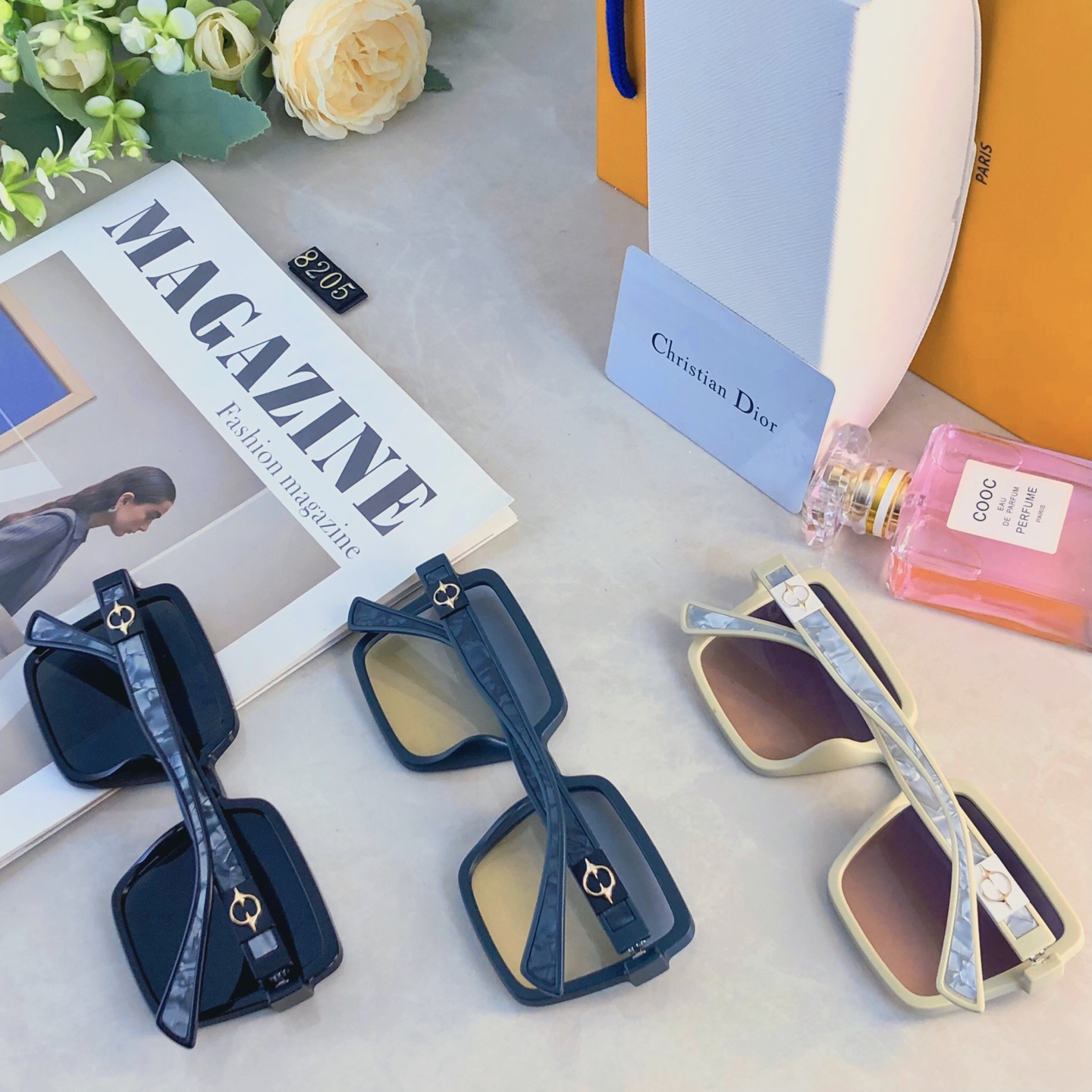 。。Dio*2026年时尚方框感潮流穿搭墨镜户外街拍出片防紫外线太阳镜