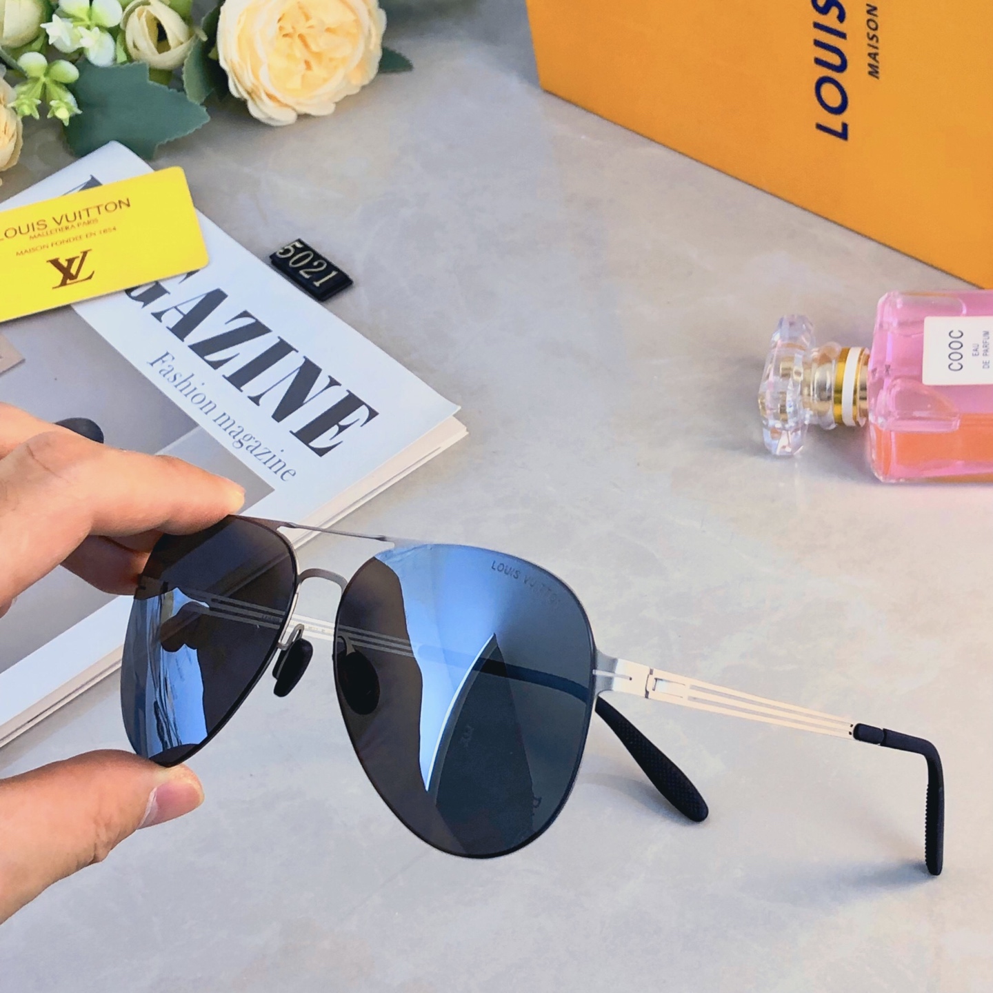 。。Louis vuitto*经典尼龙偏光不锈钢墨镜 复古飞行员墨镜超弹无螺丝蛤蟆镜男潮