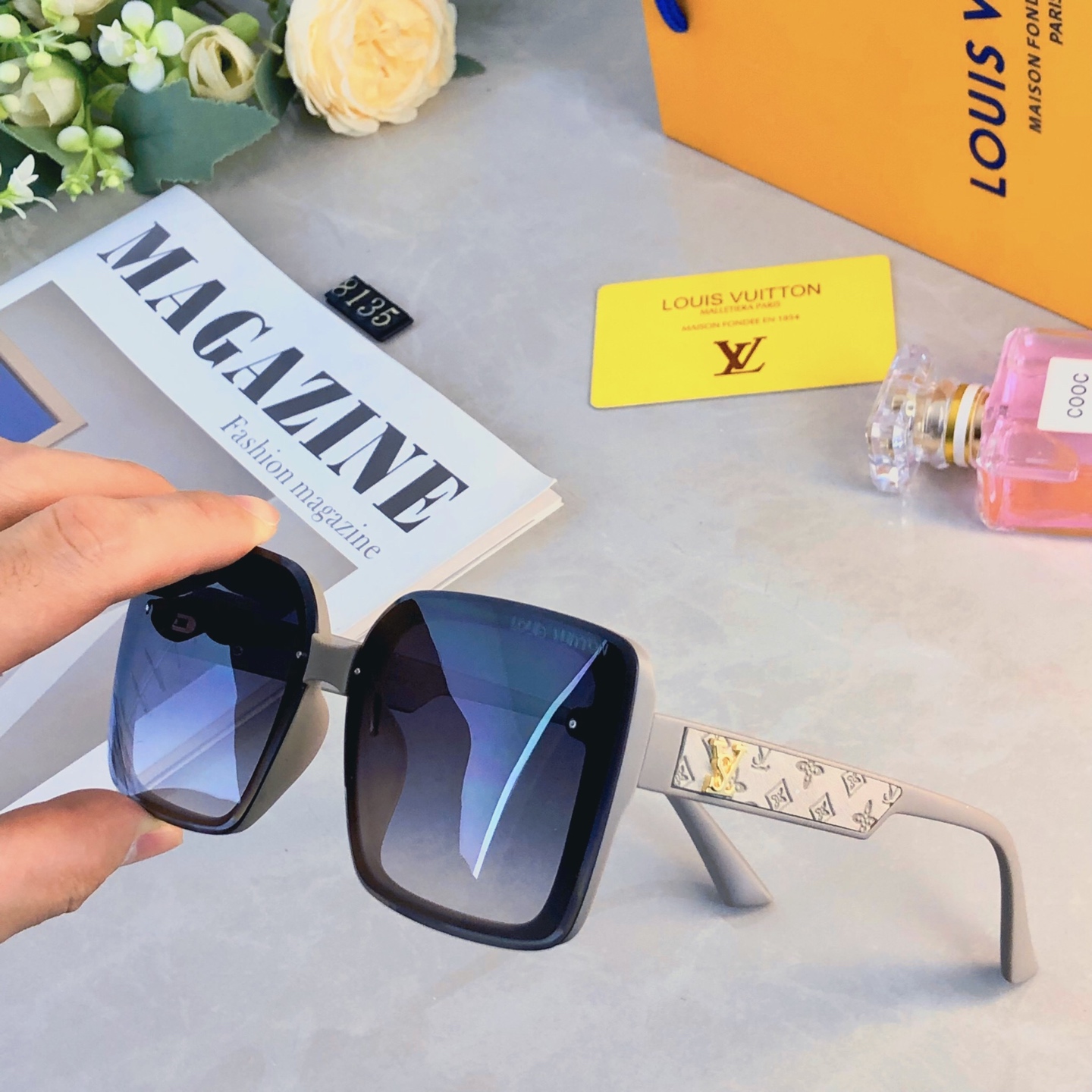 。。Louis vuitto*高级感ins韩版经典方框墨镜女圆脸时尚防晒显瘦眼镜潮太阳镜