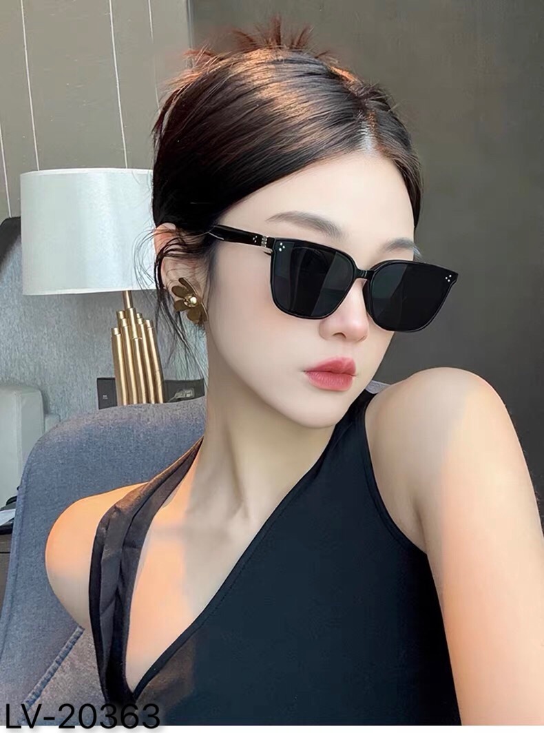 。。Louis vuitto*韩版复古黑超大框潮牌情侣墨镜明星方形圆脸潮人男女太阳眼镜