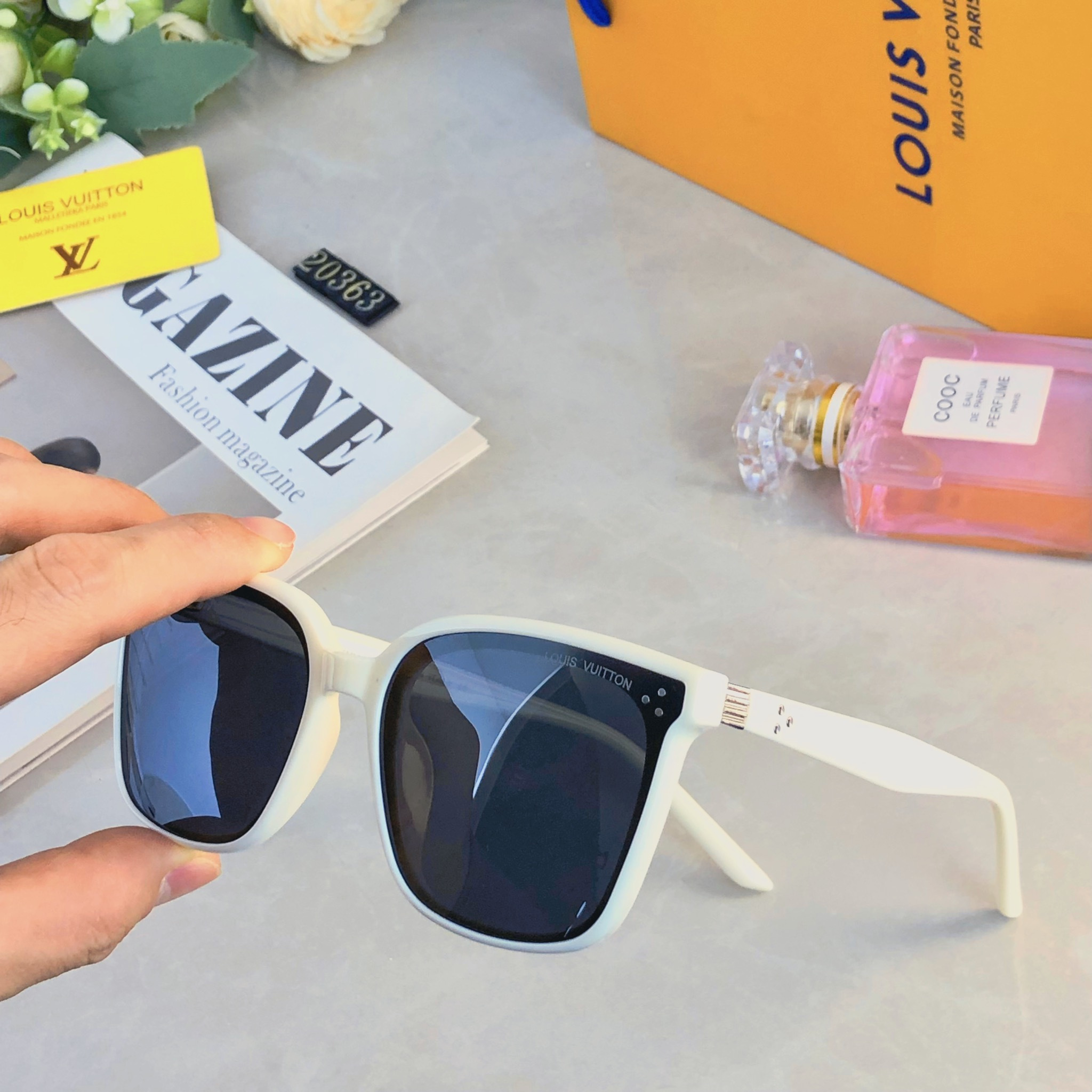 。。Louis vuitto*韩版复古黑超大框潮牌情侣墨镜明星方形圆脸潮人男女太阳眼镜