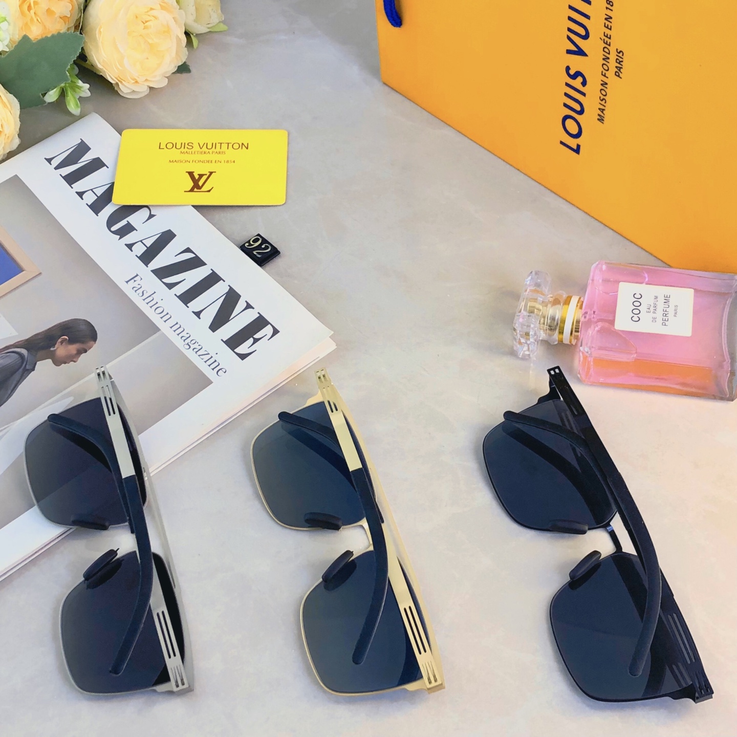 。。Louis vuitto*不锈钢双梁无螺丝男士偏光太阳镜超轻高级感太阳眼镜遮阳大框墨镜