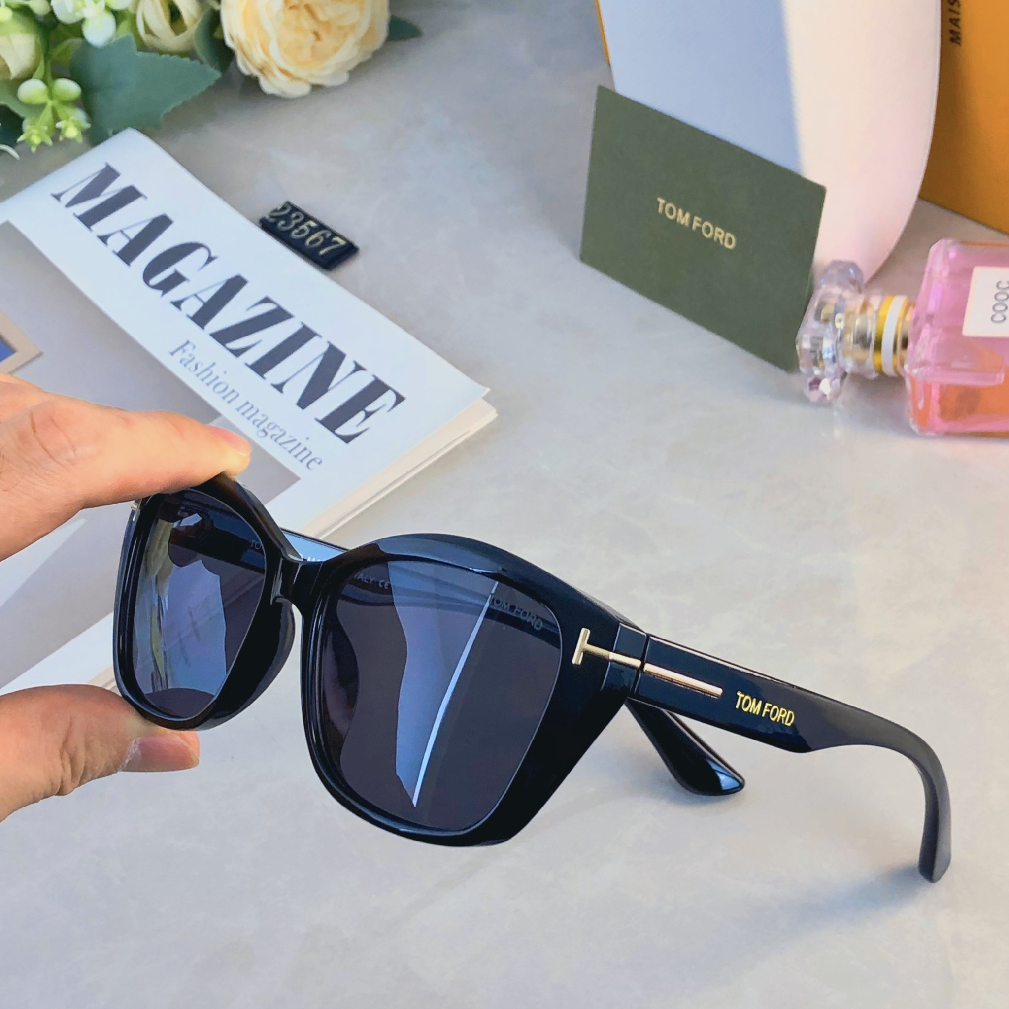 。。Tom For*2026新款复古辣妹个性墨镜女ins网红街拍百搭显瘦太阳镜男潮
