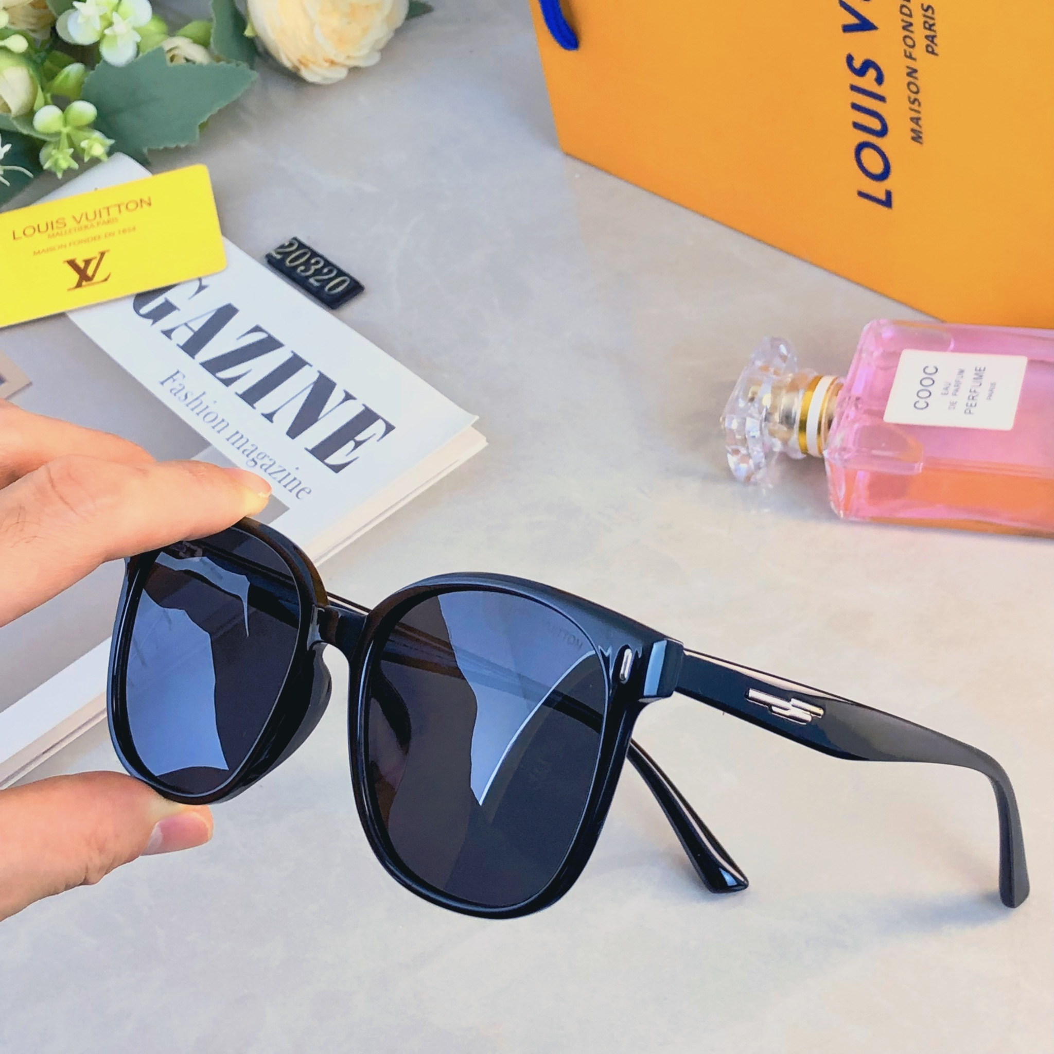 。。Louis vuitto*韩版大框显瘦偏光太阳镜潮流男女网红素颜高级感防紫外线墨镜