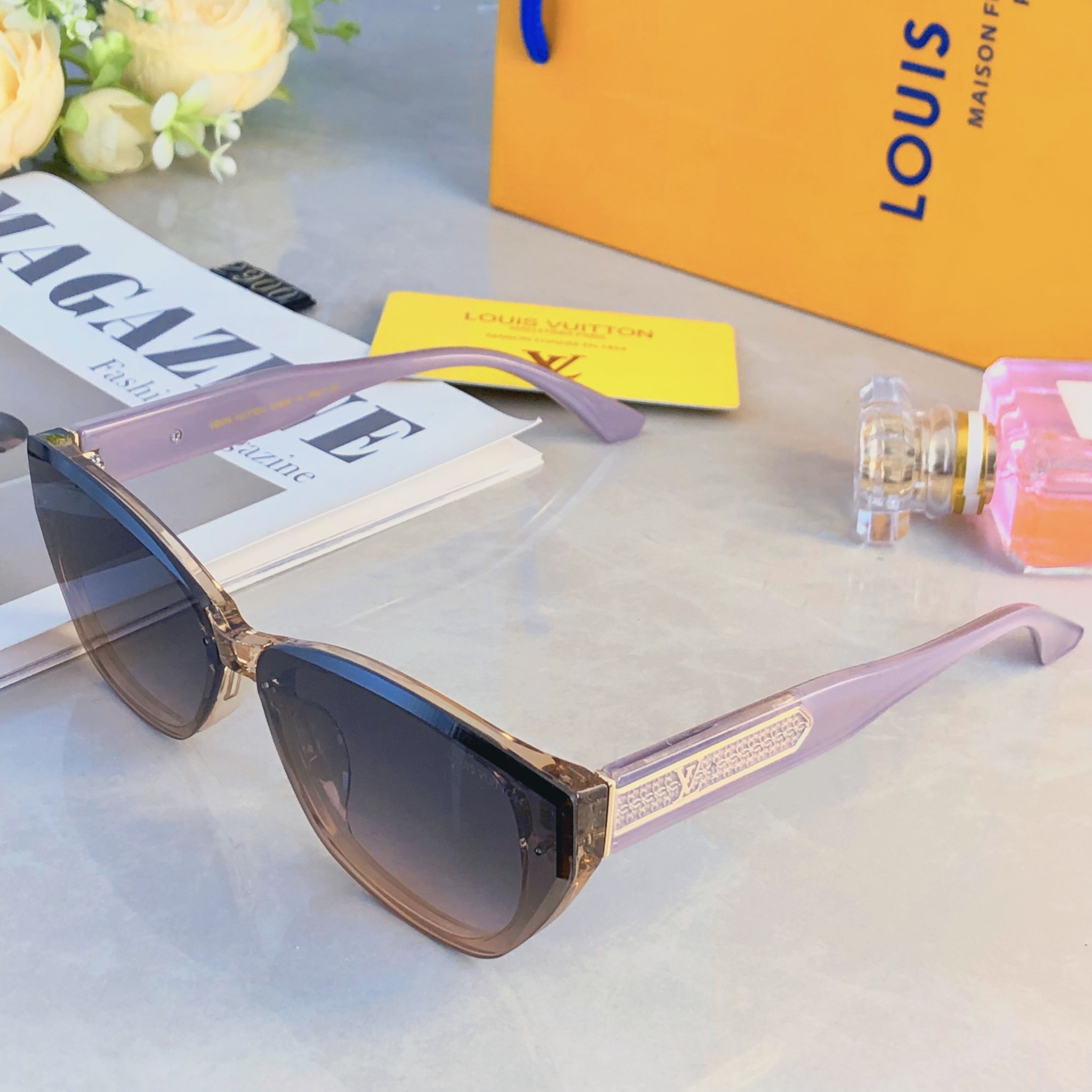 。。Louis vuitto*韩系复古猫眼墨镜女款2026新款高级感显脸小太阳眼镜防紫外线