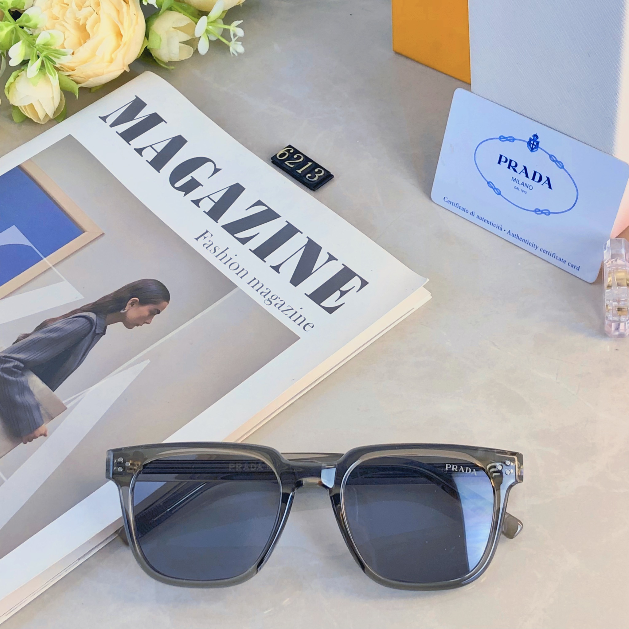 。。2036新款经典墨镜情侣款防晒防紫外线潮搭太阳镜韩版街拍眼镜