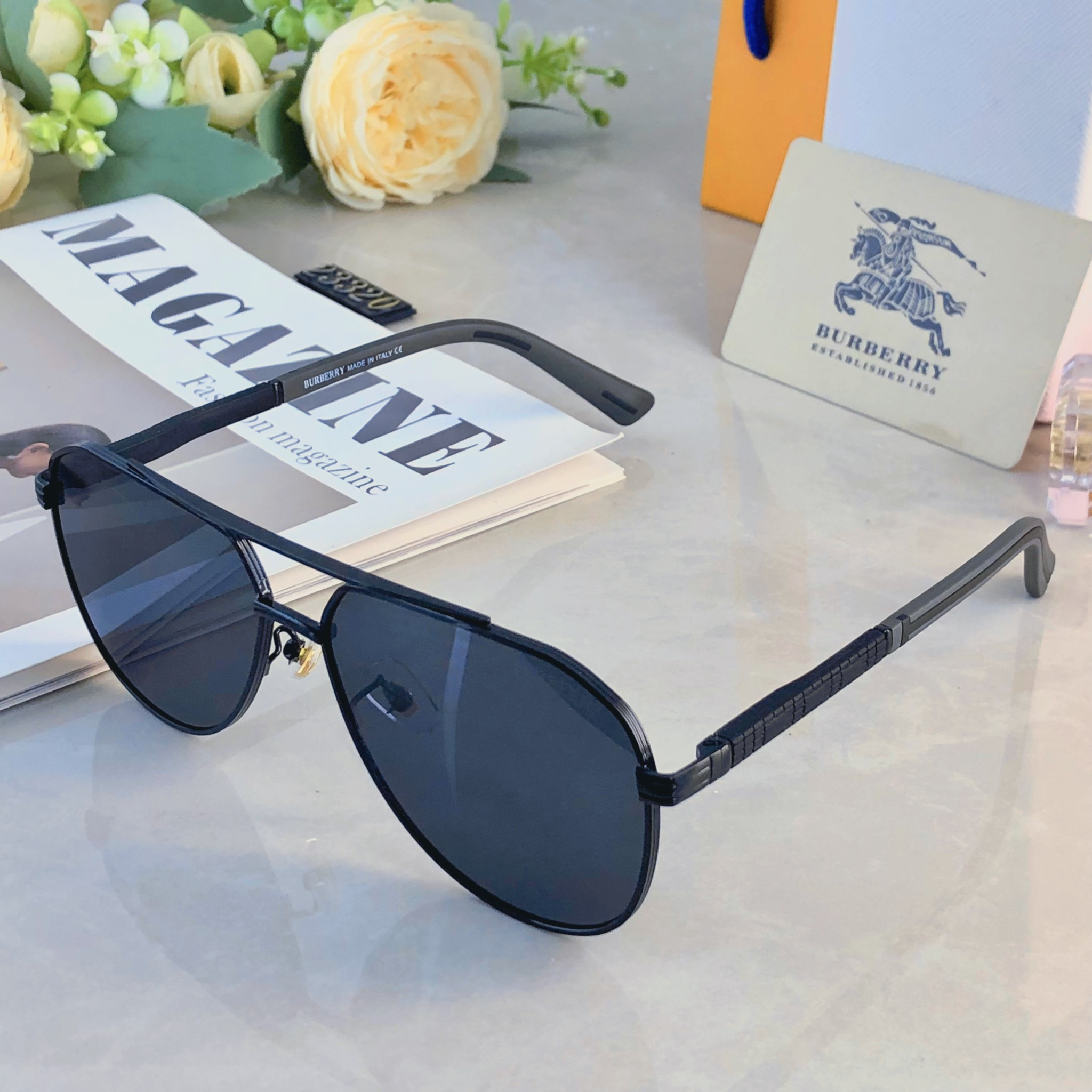 。。Burberr*2026新款太阳镜潮流时尚遮阳墨镜防紫外线