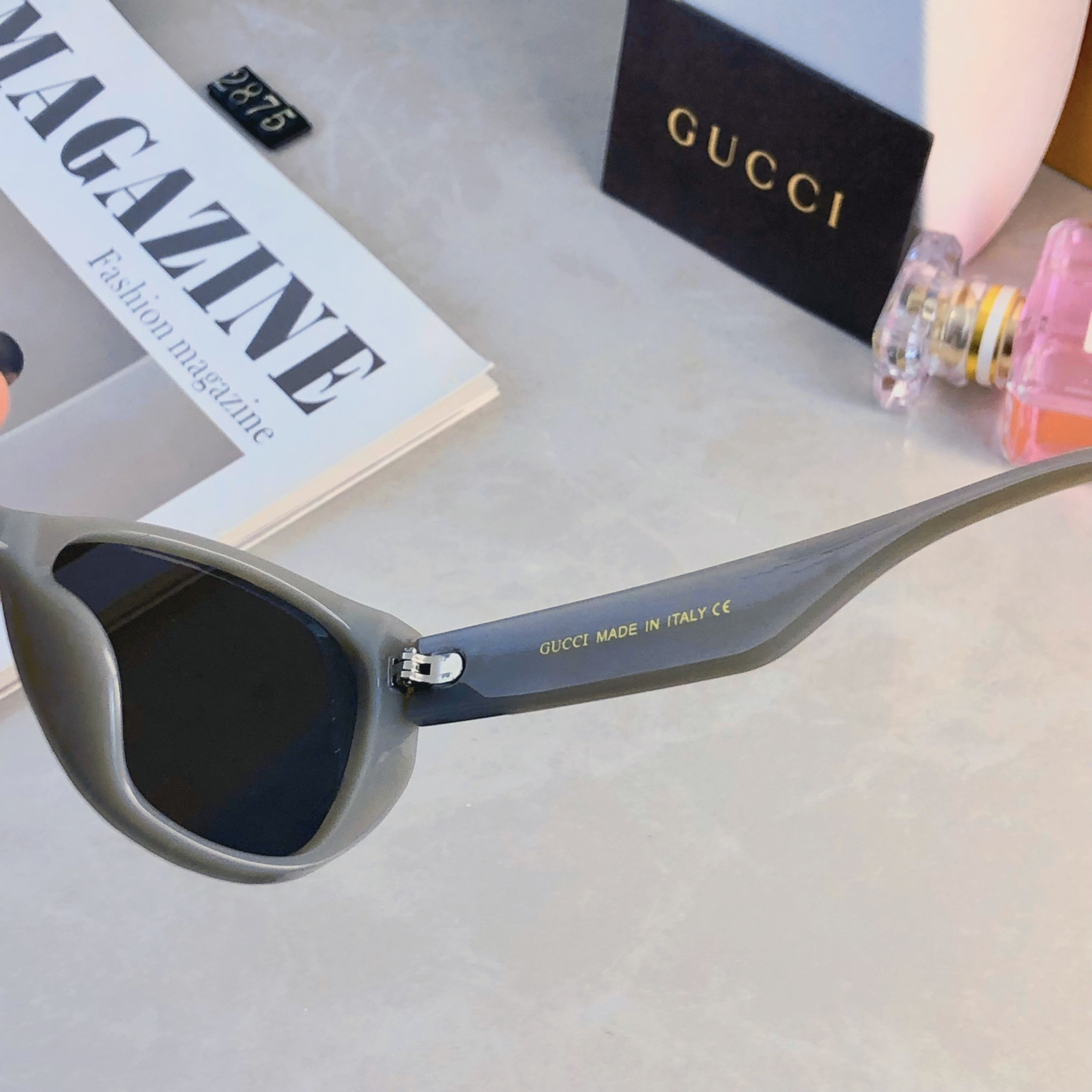 。。Gucc*复古时尚潮流太阳镜高品质新款跨境个性街拍女士墨镜