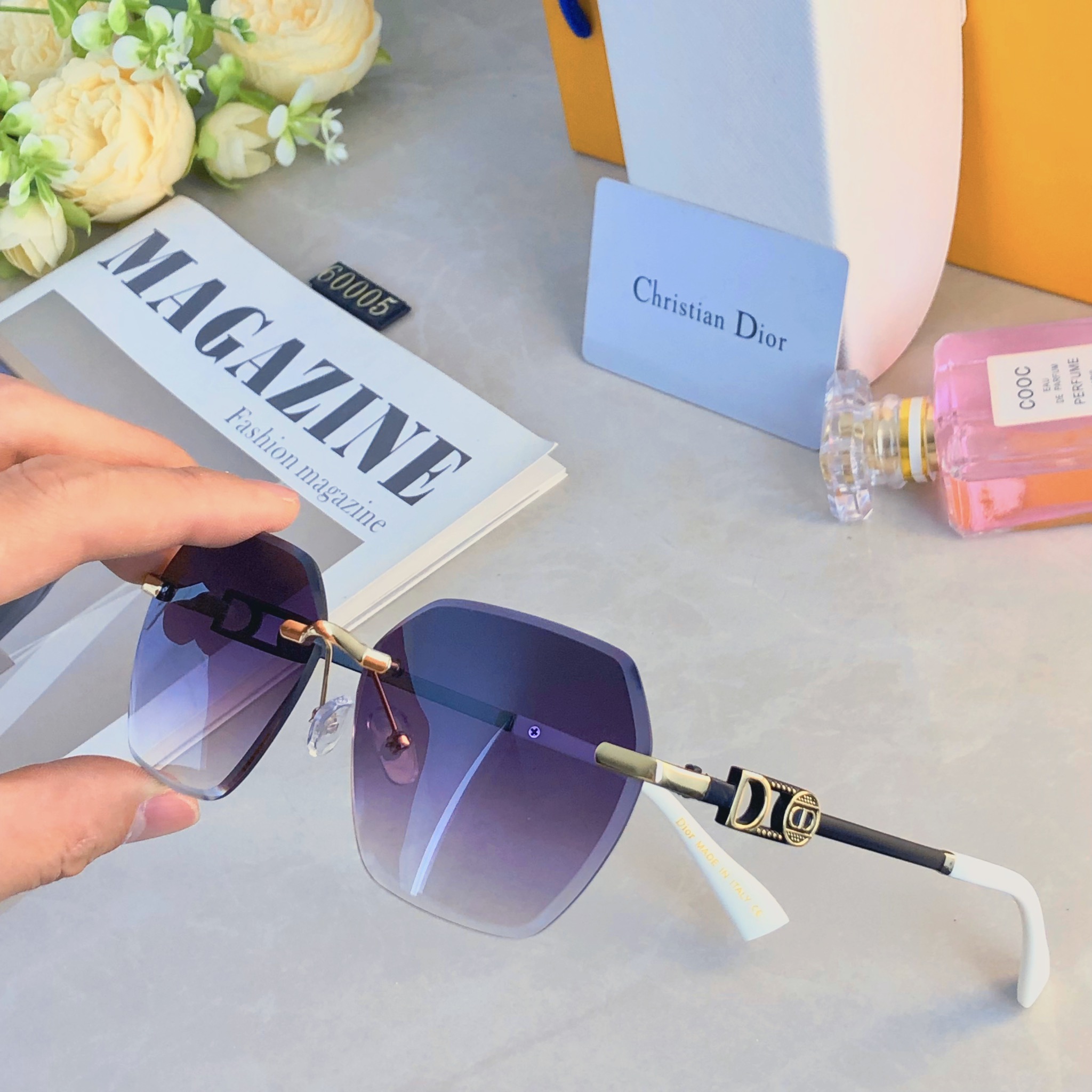 。。Dio*太阳眼镜高级感2026新款时尚大框大脸显瘦户外防晒太阳眼镜