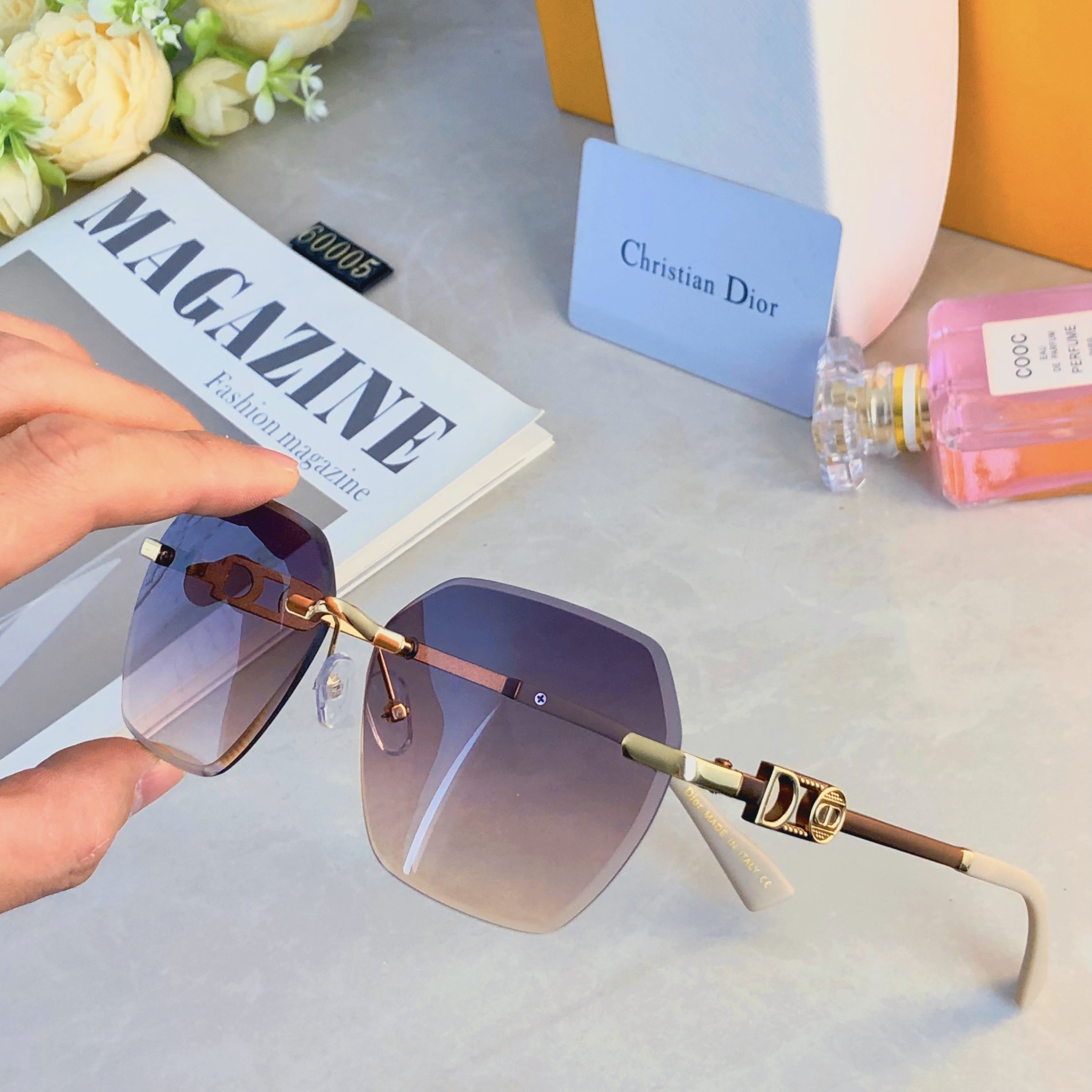 。。Dio*太阳眼镜高级感2026新款时尚大框大脸显瘦户外防晒太阳眼镜