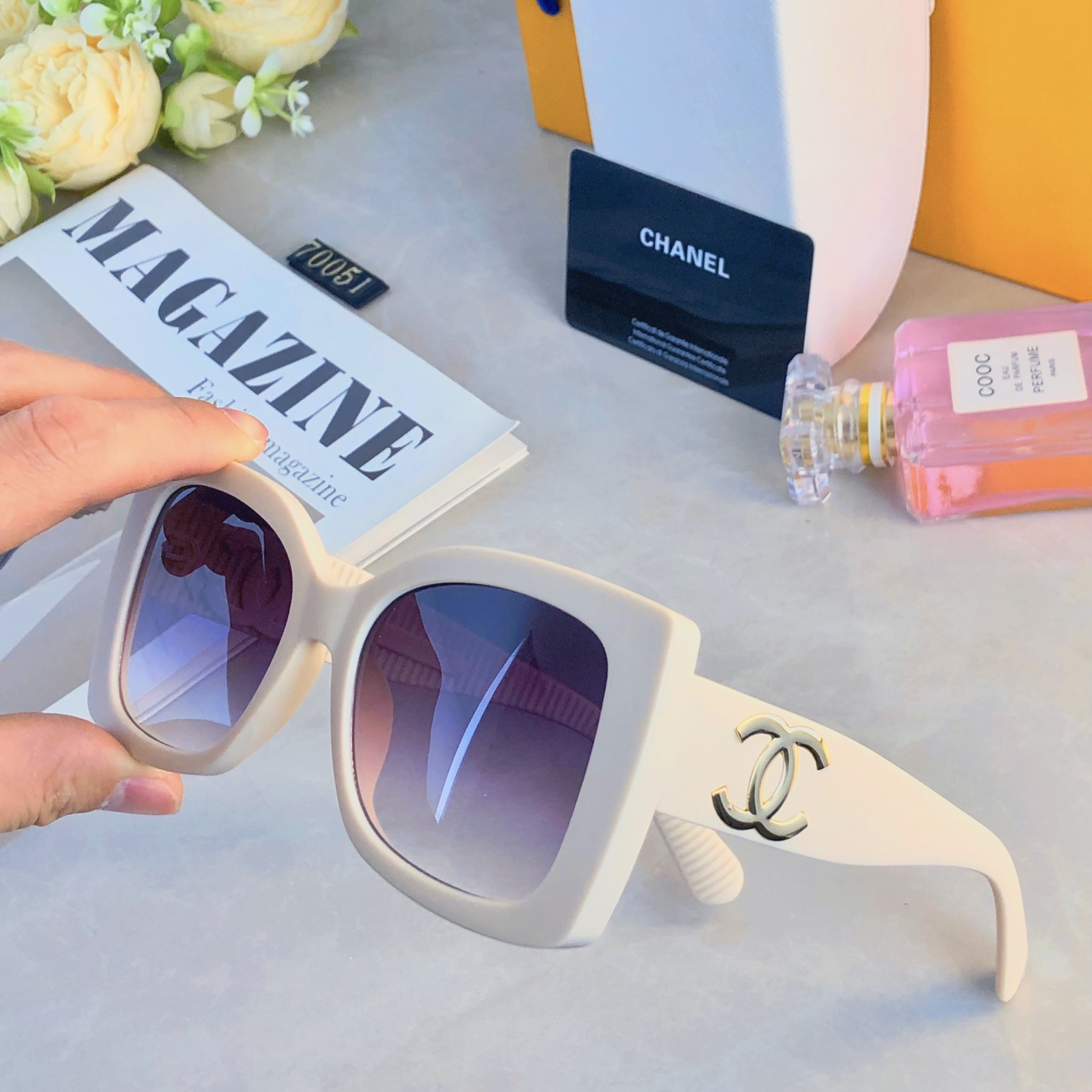 。。Chane*高级感墨镜女款复古方框时髦太阳镜凹造型网红时尚遮阳