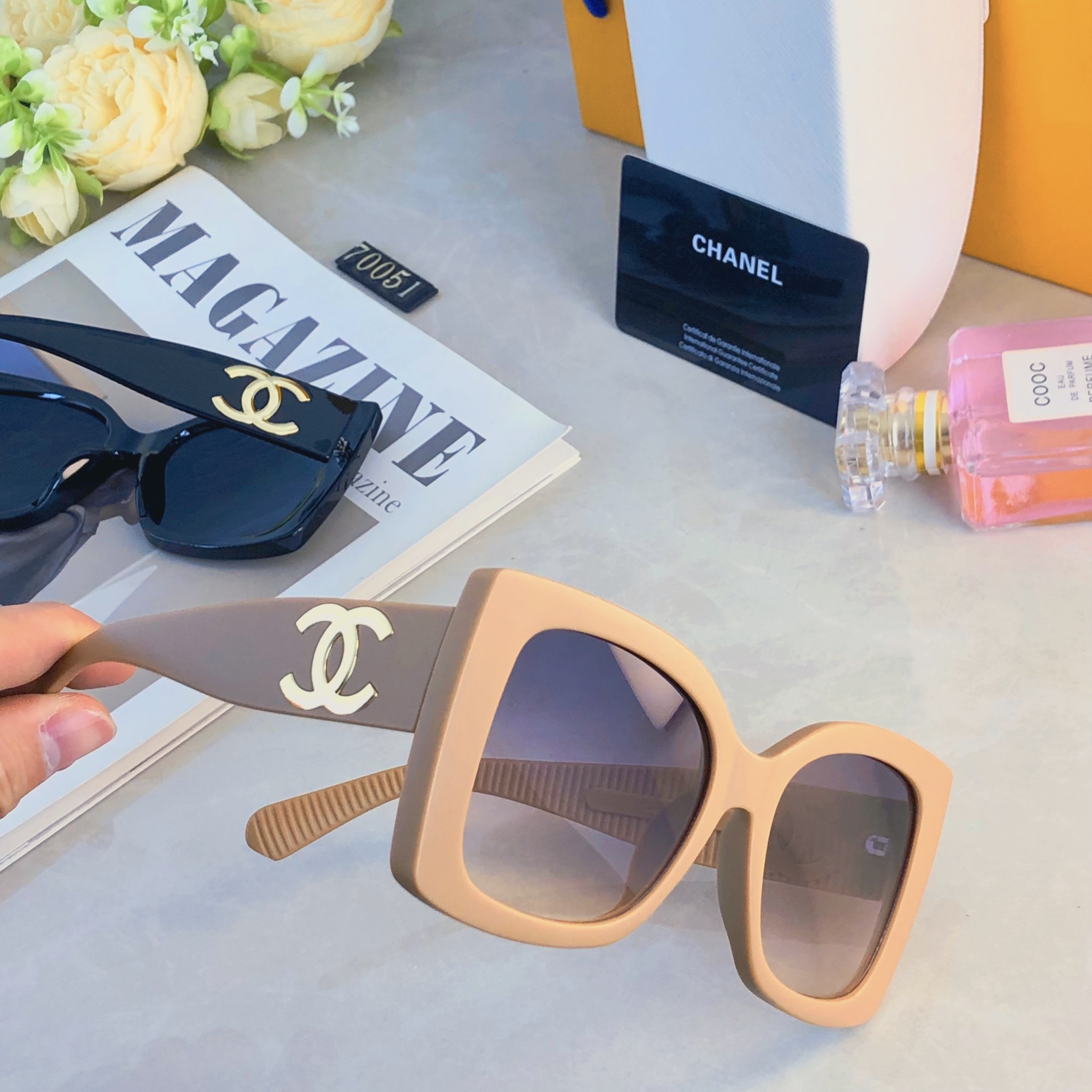 。。Chane*高级感墨镜女款复古方框时髦太阳镜凹造型网红时尚遮阳