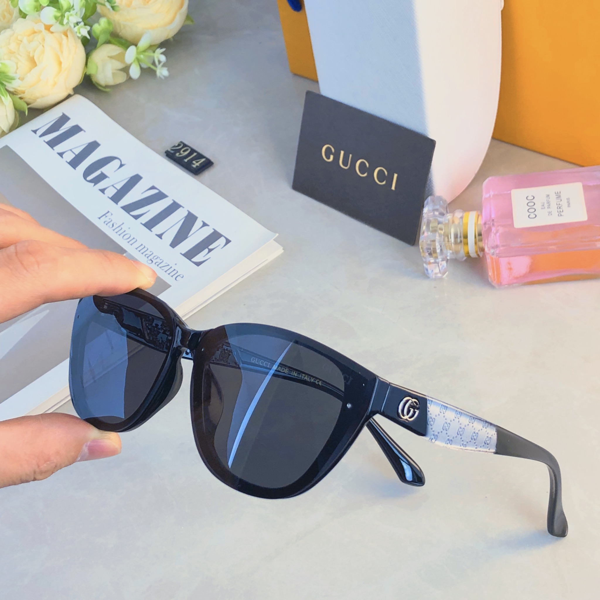 。。Gucc*经典百搭墨镜女潮高级感太阳眼镜防紫外线网红方框显脸小