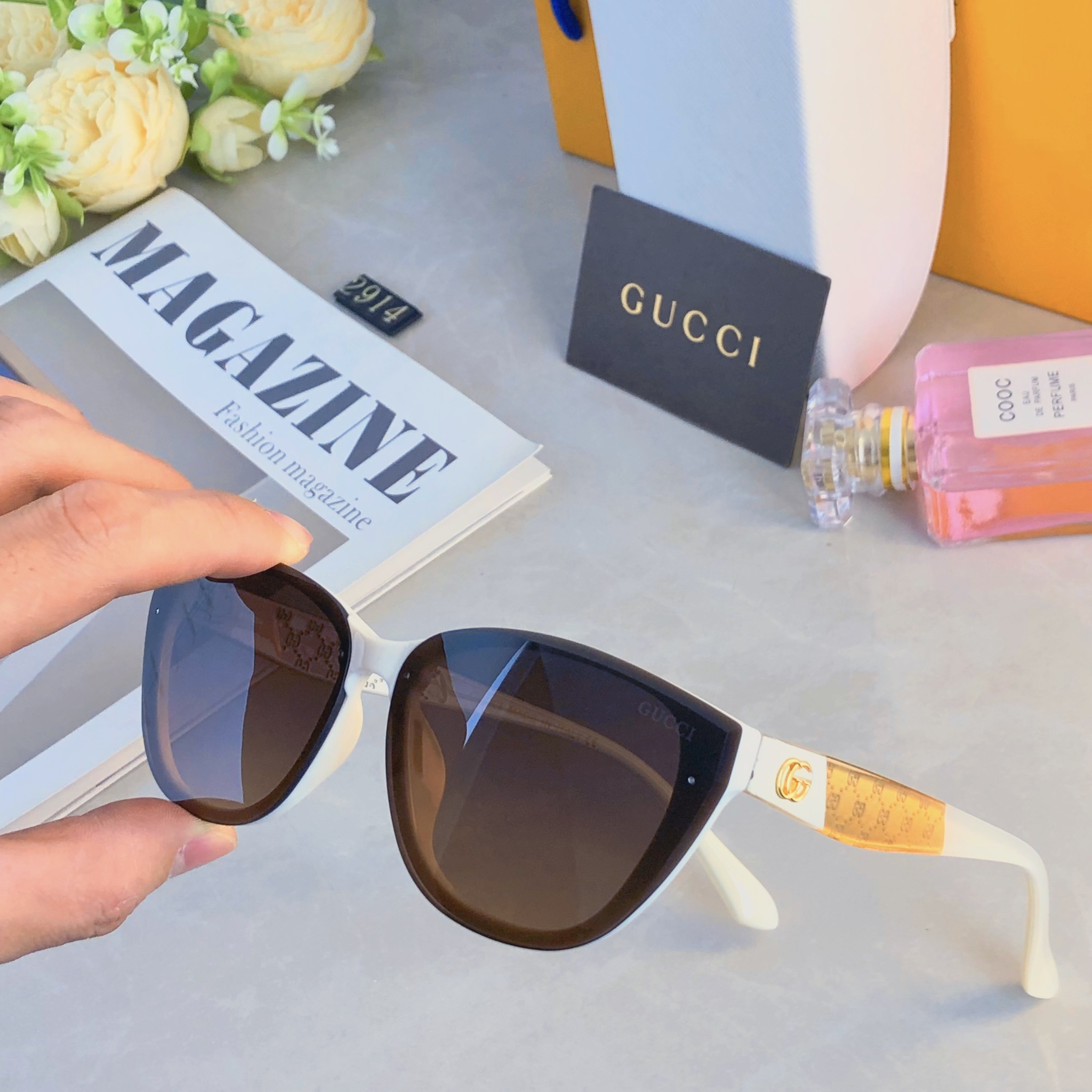 。。Gucc*经典百搭墨镜女潮高级感太阳眼镜防紫外线网红方框显脸小