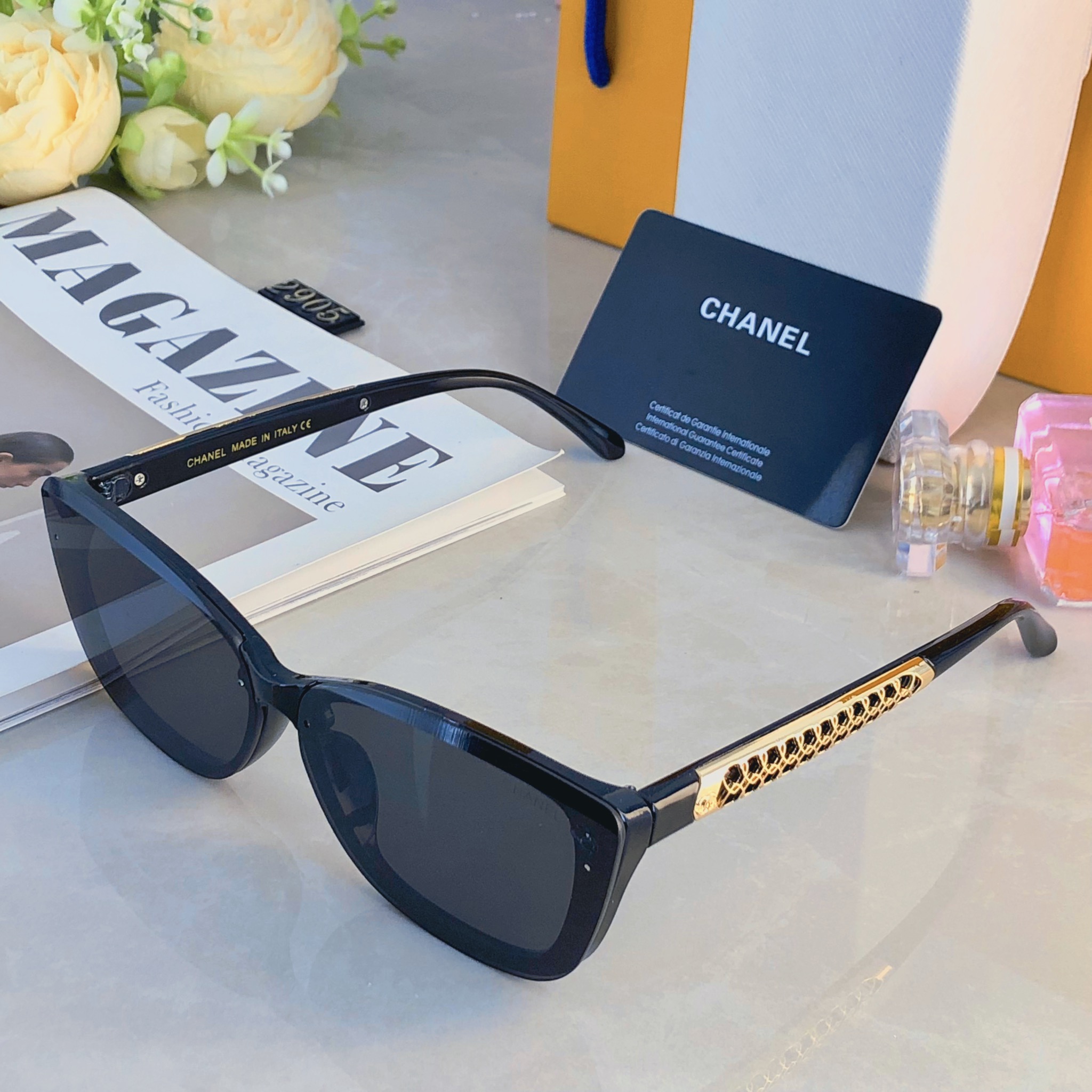 。。Chane*时尚太阳镜女素颜神器个性防紫外线遮阳墨镜高级ins太阳眼镜