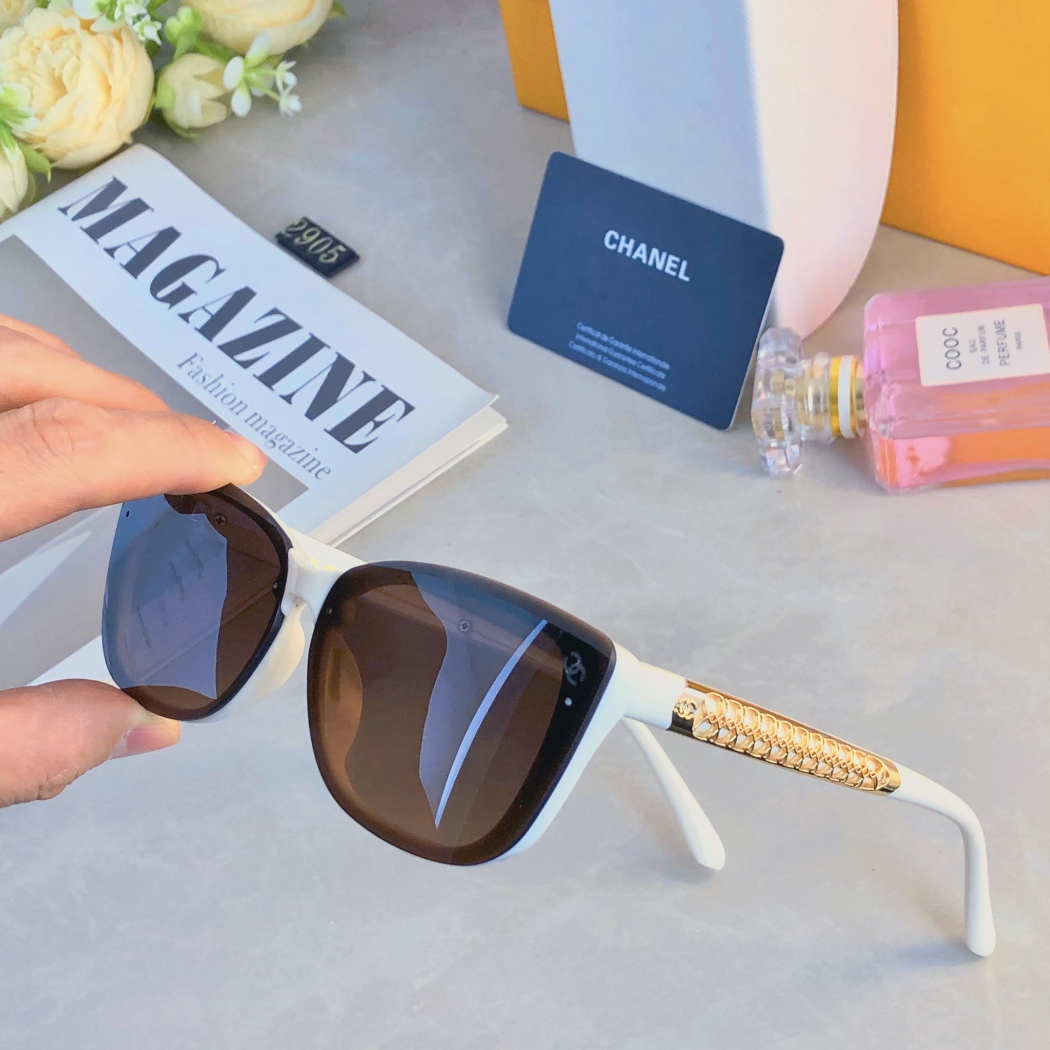 。。Chane*时尚太阳镜女素颜神器个性防紫外线遮阳墨镜高级ins太阳眼镜