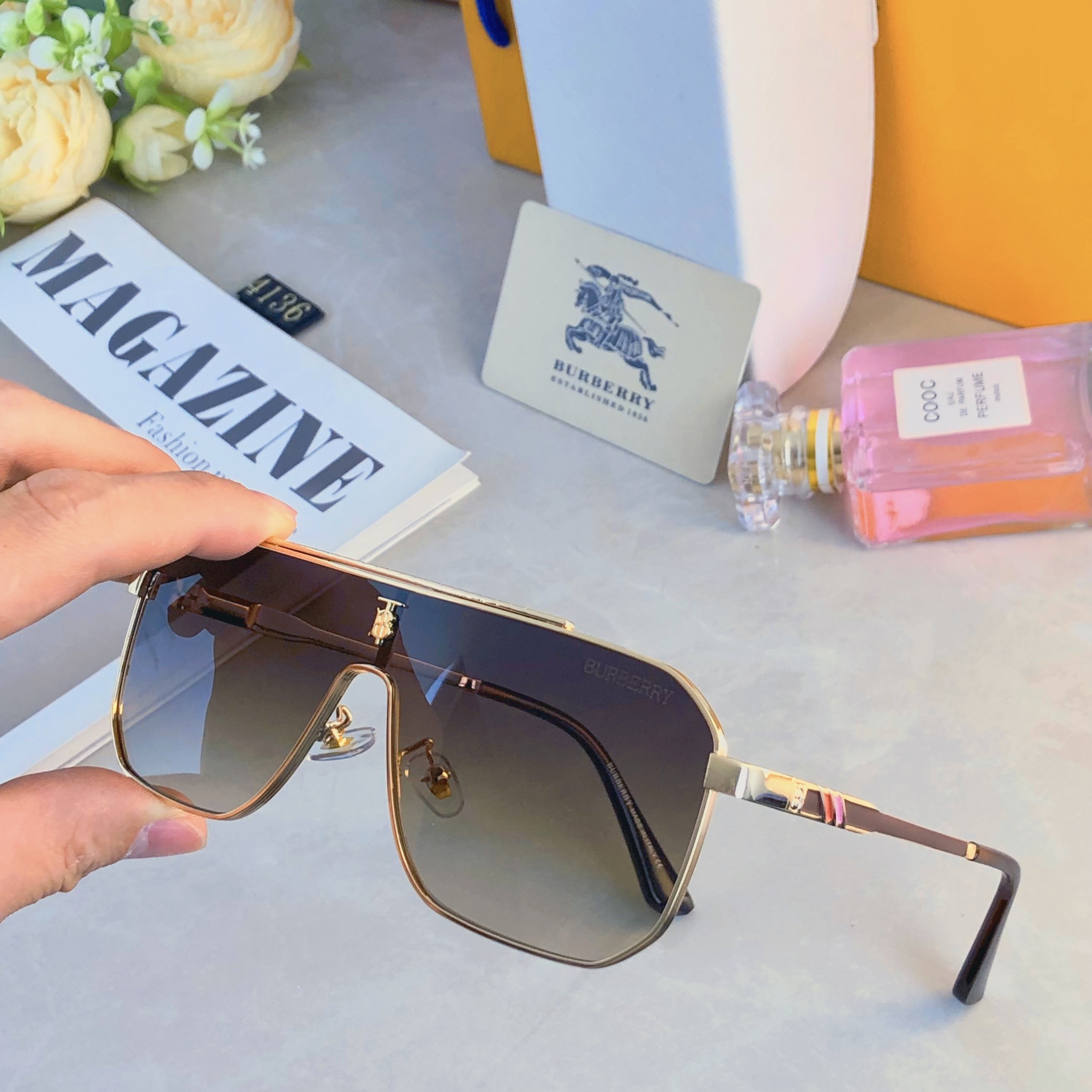 。。Burberr*韩版多边形墨镜男显脸小超酷时尚开车太阳镜女潮街拍防紫外线