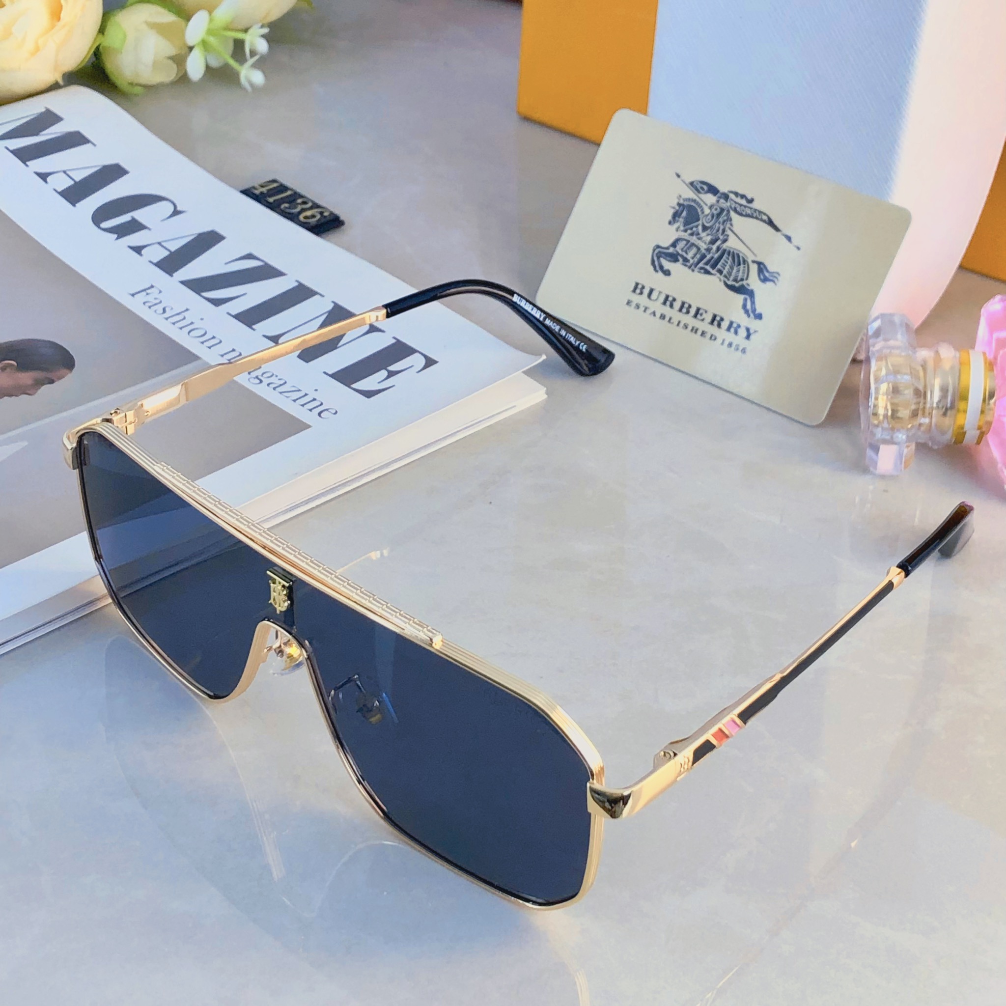 。。Burberr*韩版多边形墨镜男显脸小超酷时尚开车太阳镜女潮街拍防紫外线