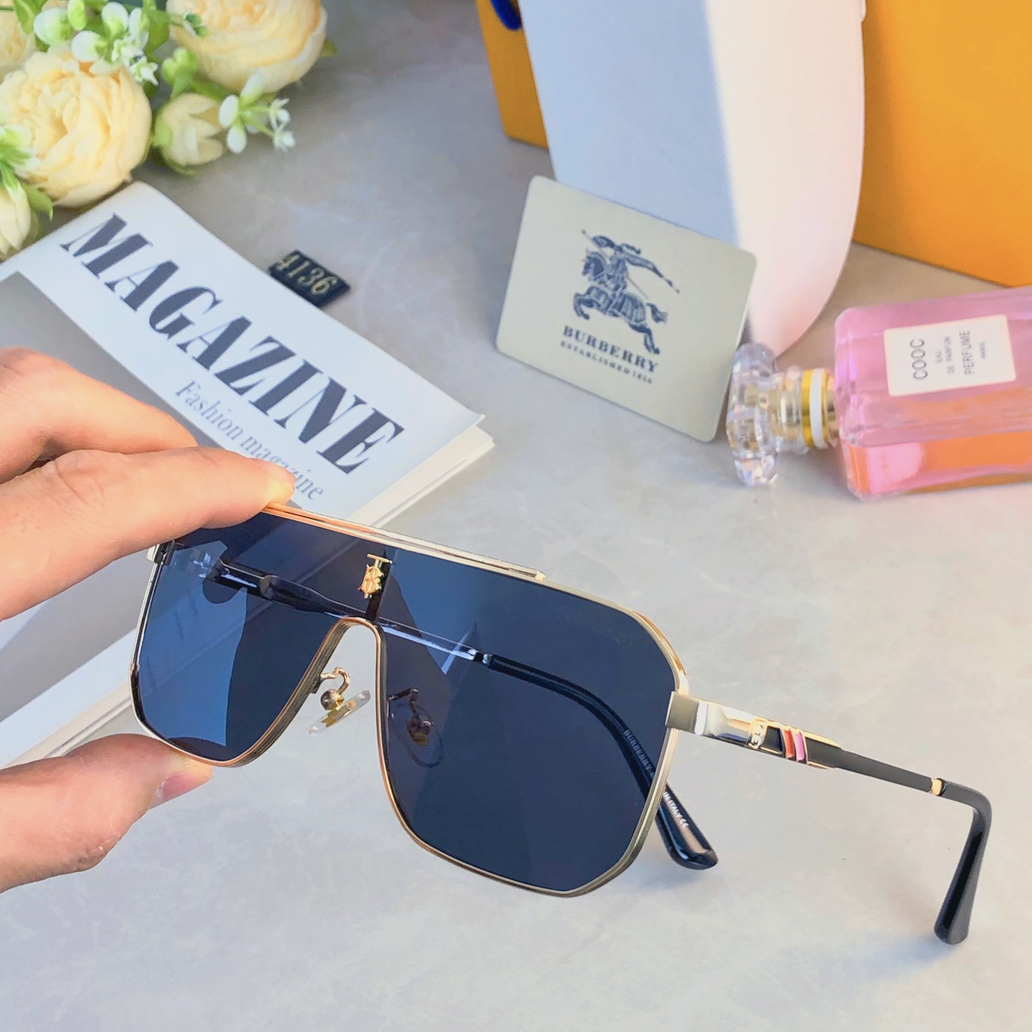 。。Burberr*韩版多边形墨镜男显脸小超酷时尚开车太阳镜女潮街拍防紫外线