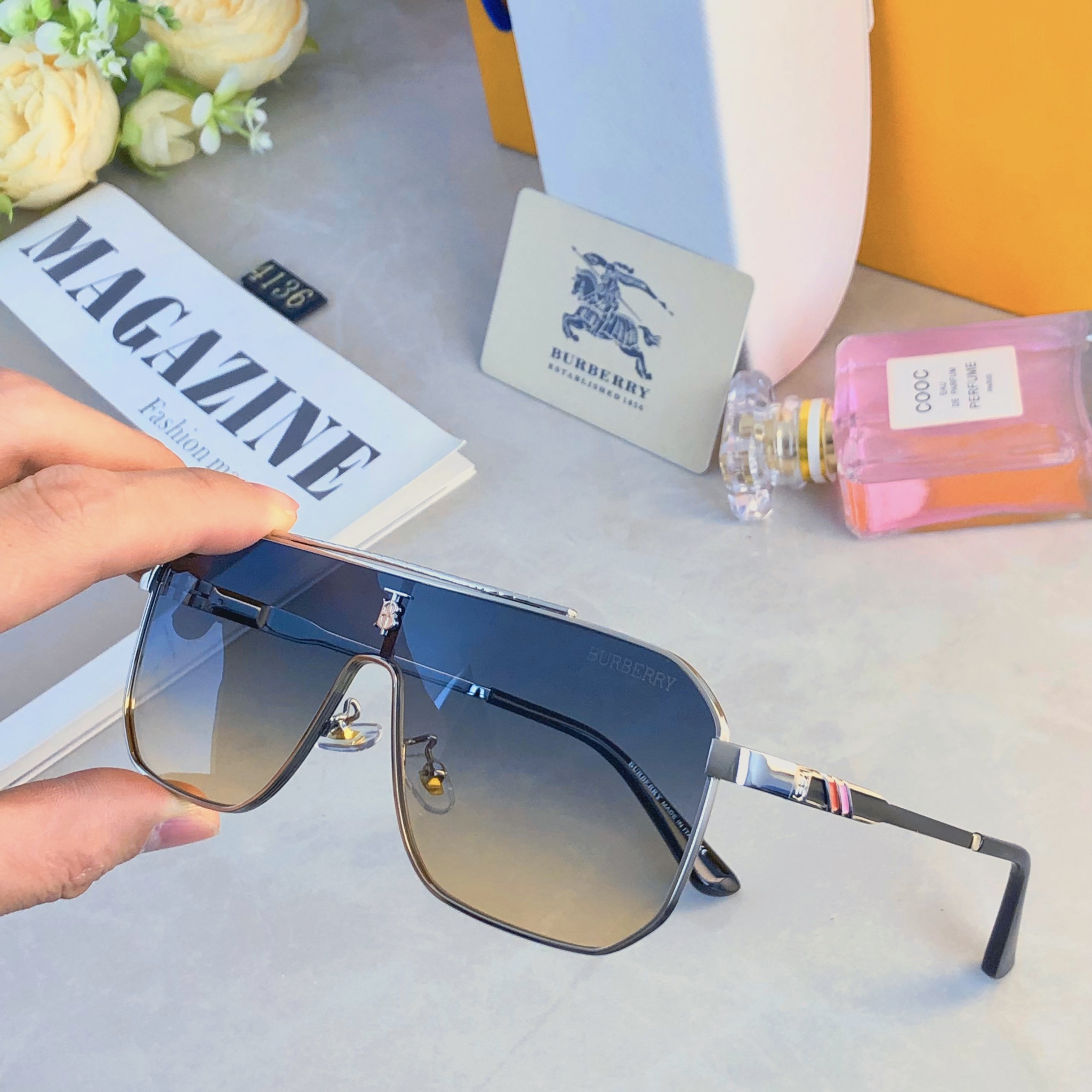 。。Burberr*韩版多边形墨镜男显脸小超酷时尚开车太阳镜女潮街拍防紫外线