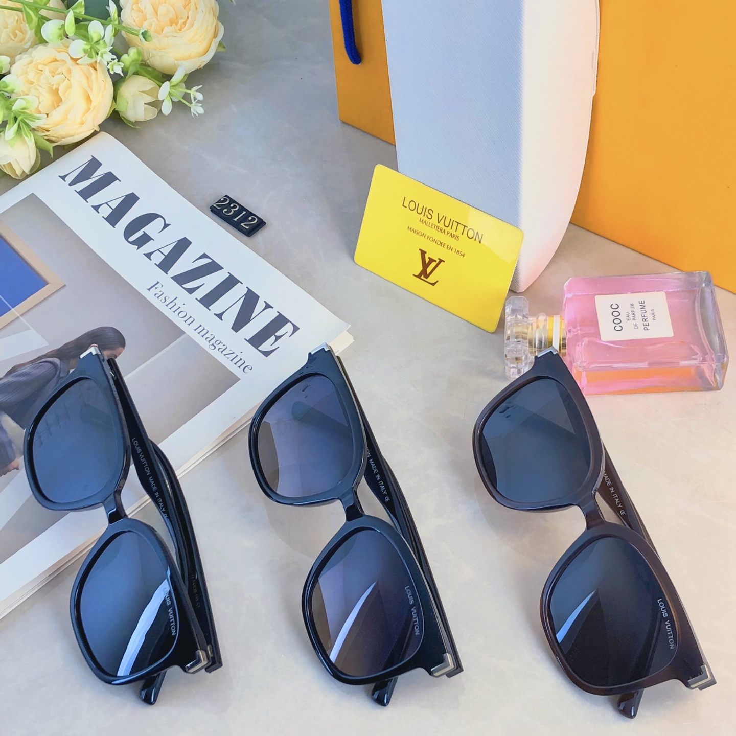 。。Louis vuitto*旅游度假复古经典百搭黑色方形圆脸显瘦太阳镜男网红时髦潮墨镜女