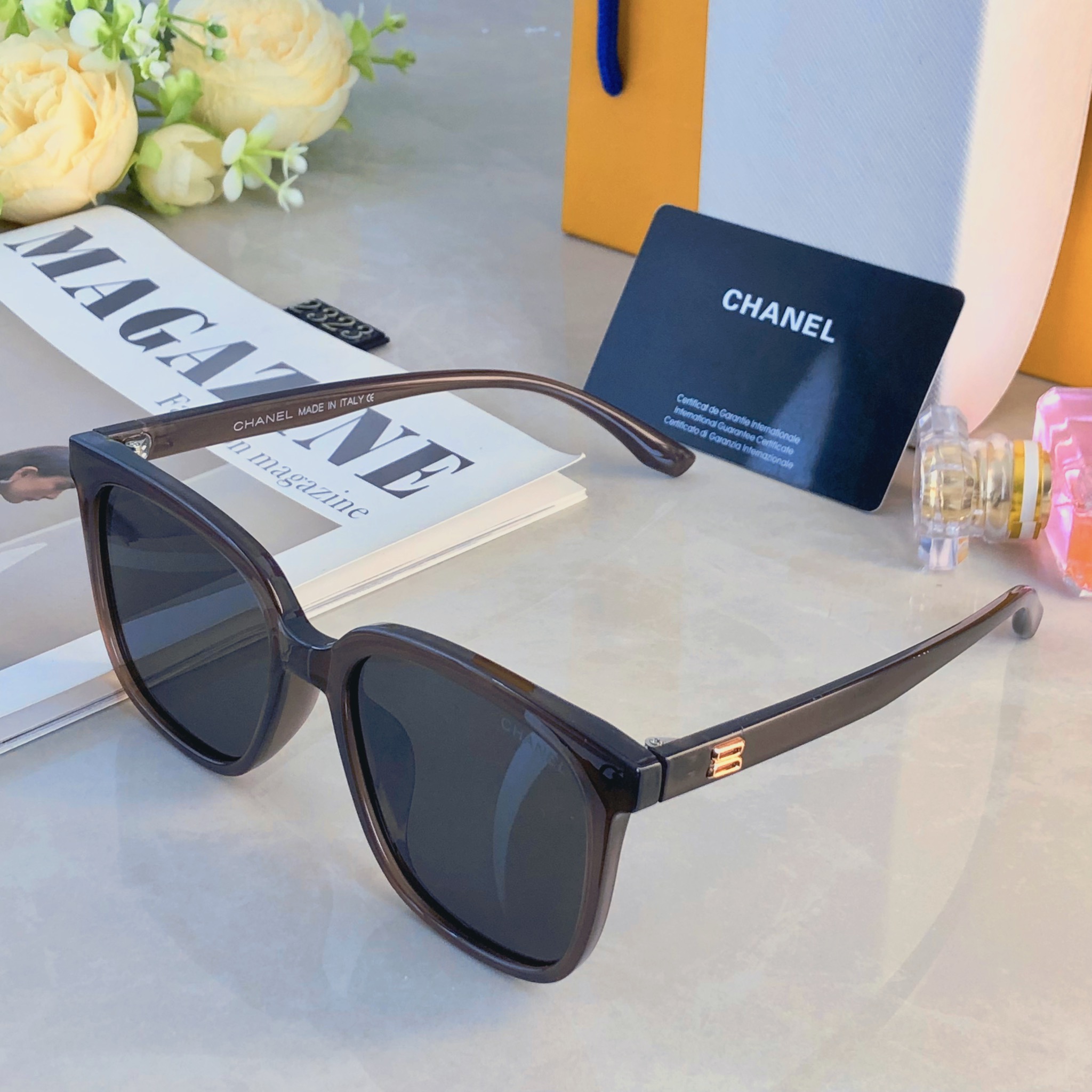 。。Chane*休闲墨镜磨砂质感男时尚潮流百搭黑框防晒遮阳偏光高级感太阳眼镜