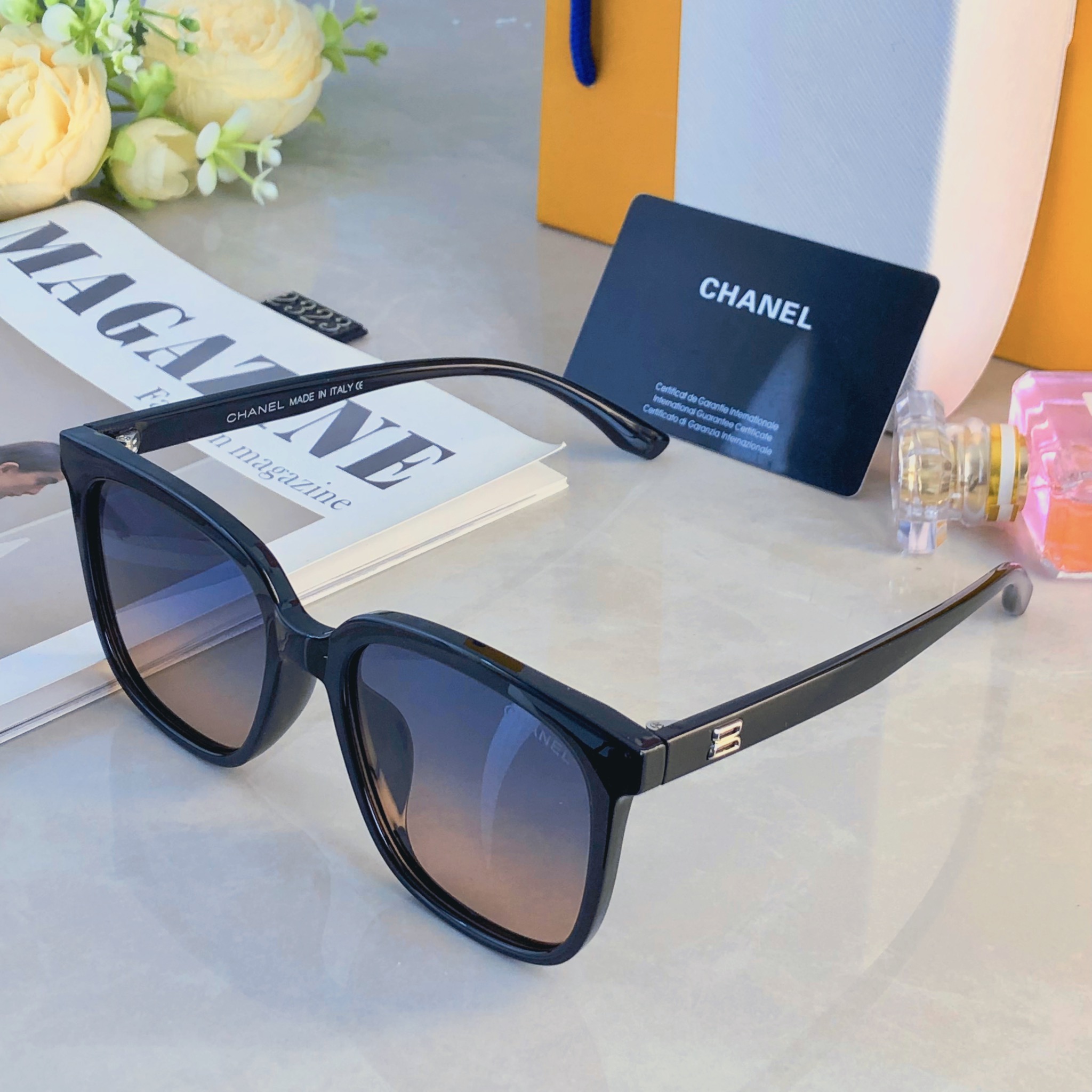 。。Chane*休闲墨镜磨砂质感男时尚潮流百搭黑框防晒遮阳偏光高级感太阳眼镜