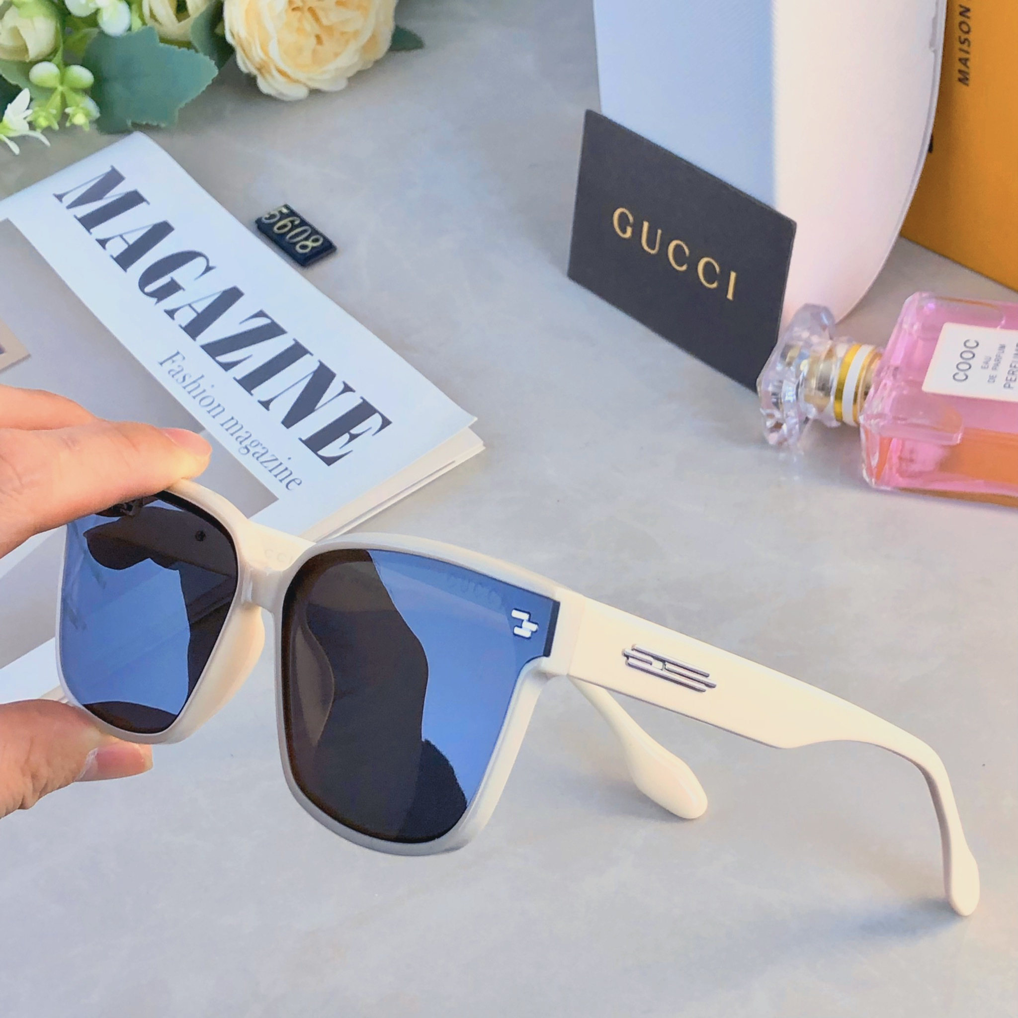。。Gucc*墨镜情侣款太阳镜防紫外线男痞帅复古潮2026新款高级感方形女