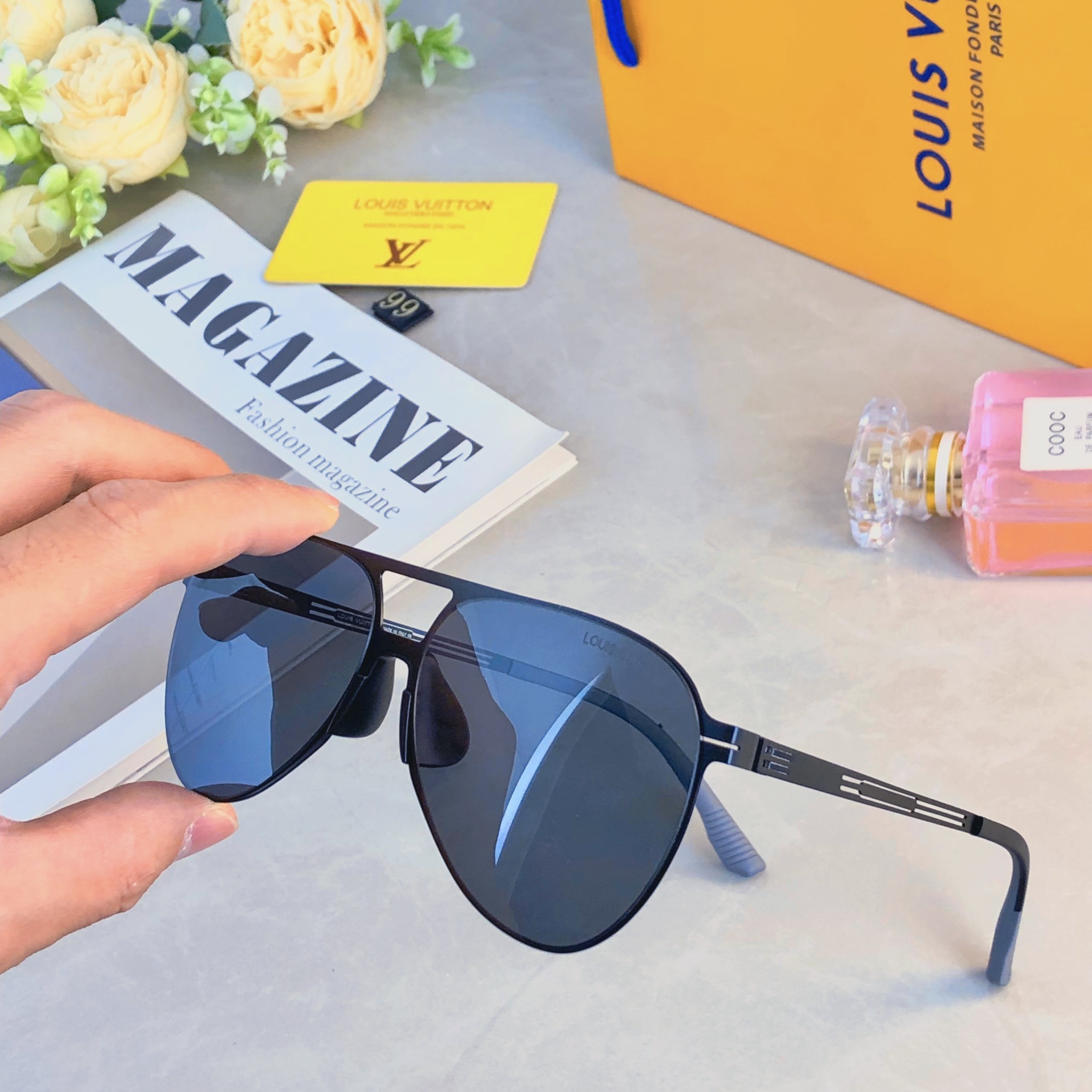 。。Louis vuitto*高清尼龙偏光太阳镜一体超轻眼镜高端墨镜开车钓鱼防晒潮流驾驶镜