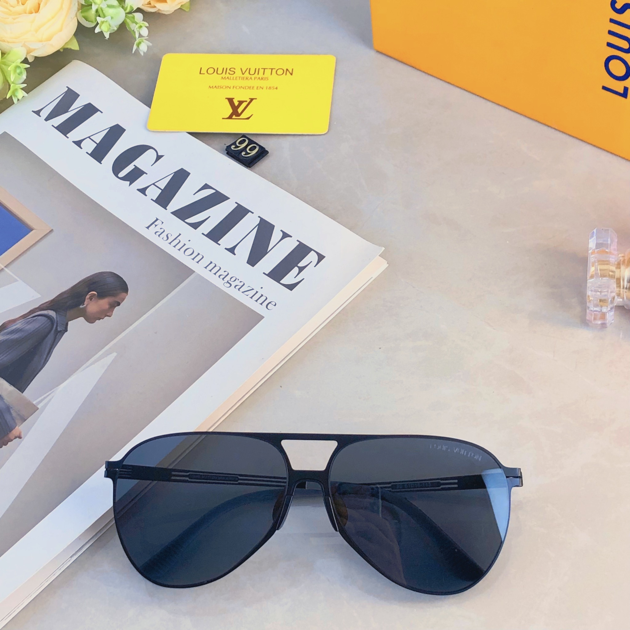 。。Louis vuitto*高清尼龙偏光太阳镜一体超轻眼镜高端墨镜开车钓鱼防晒潮流驾驶镜