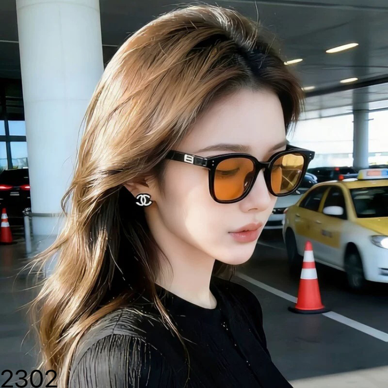。。Chane*韩版方形茶色小脸小框墨镜女时髦辣妹ins防紫外线遮阳太阳眼镜男