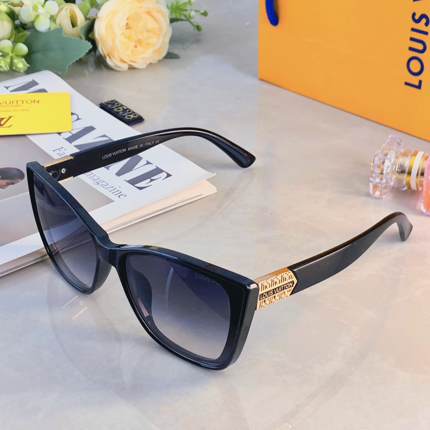 。。Louis vuitto*欧美风ins太阳镜2026新款潮凹造型时尚街拍墨镜